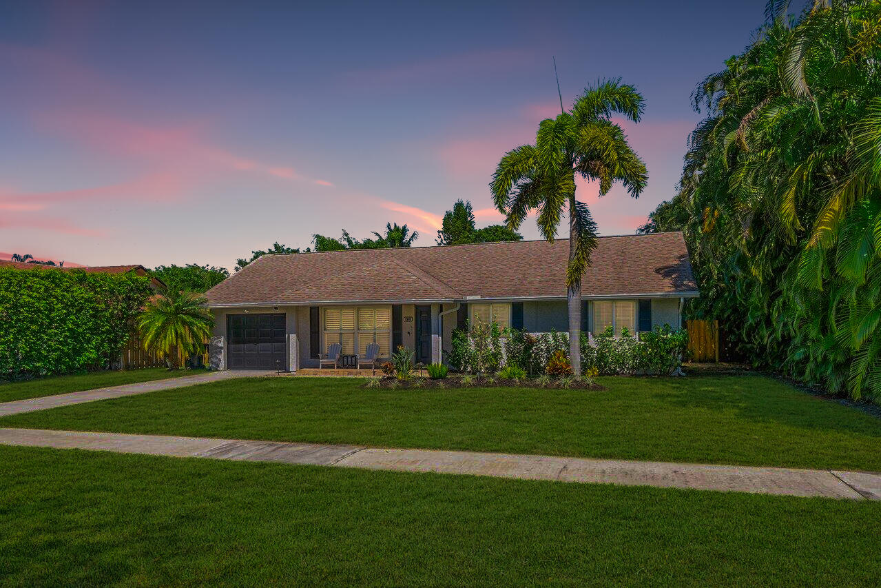 TROPIC PALMS 2 - Residential