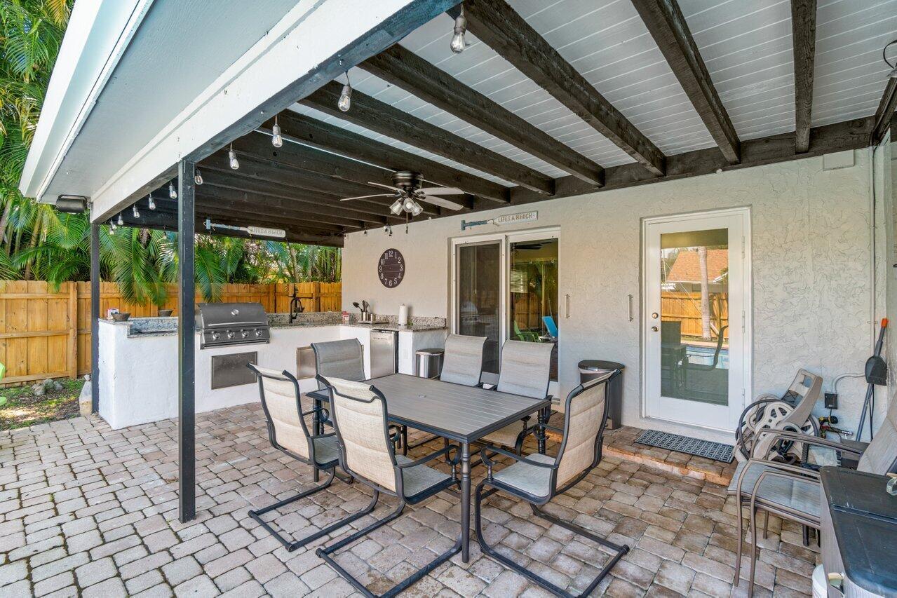 TROPIC PALMS 2 - Residential