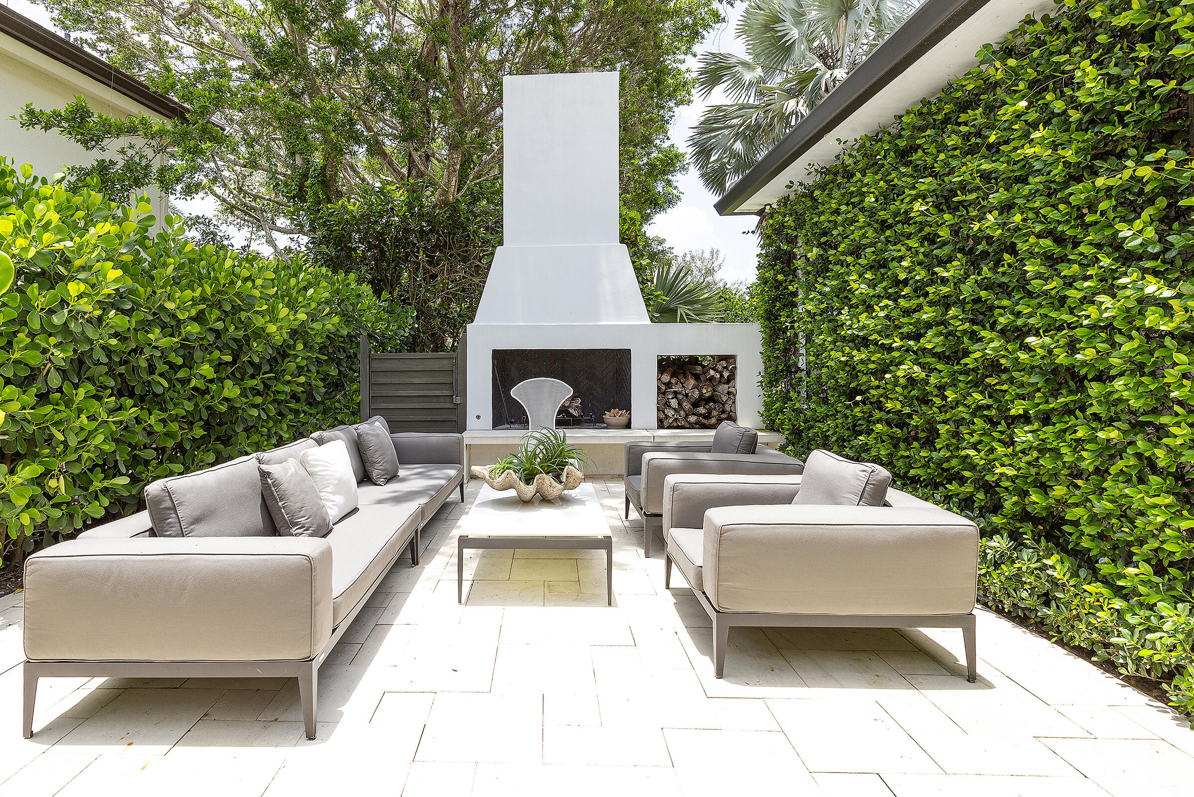 WINDING OAKS - Residential