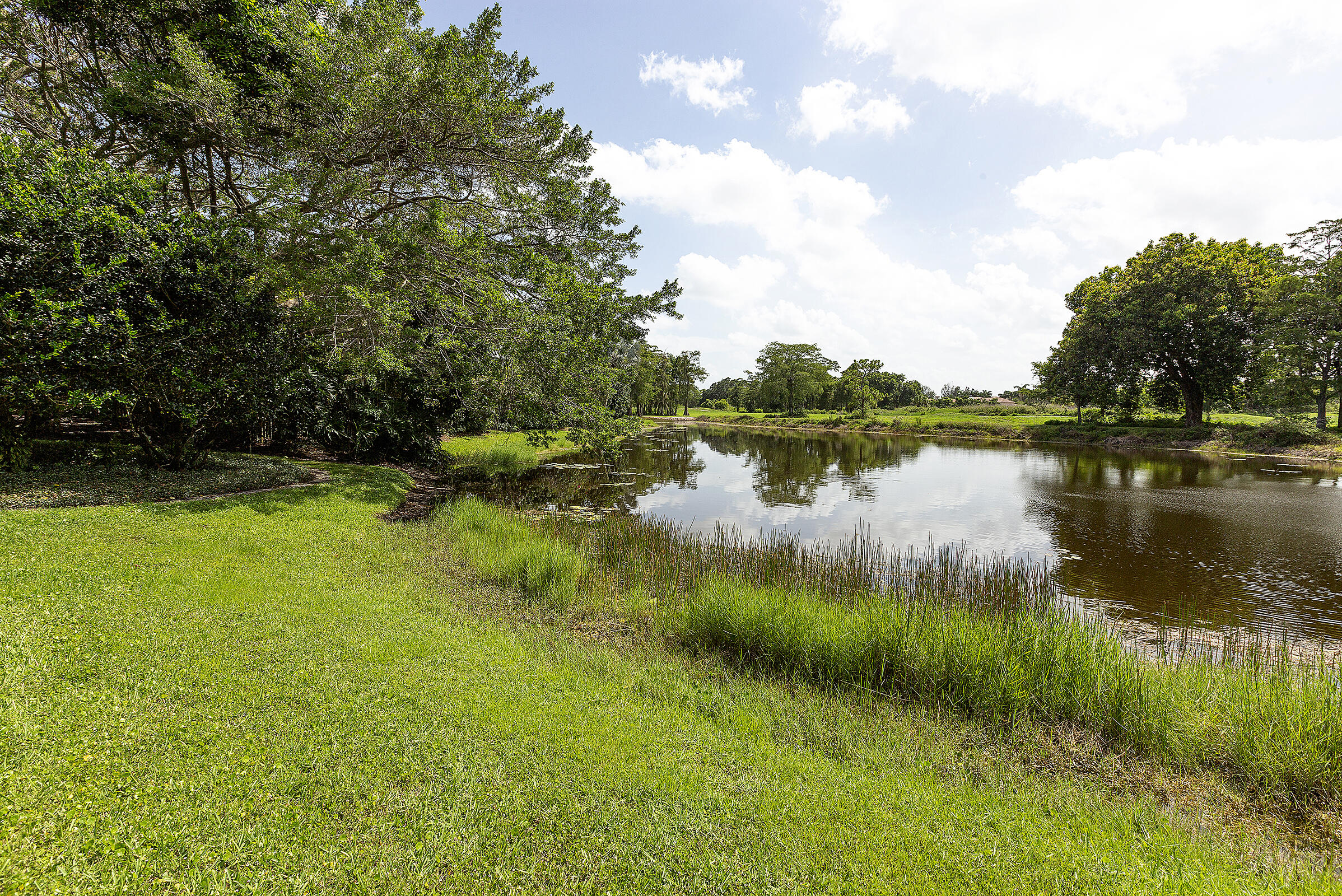 WINDING OAKS - Residential