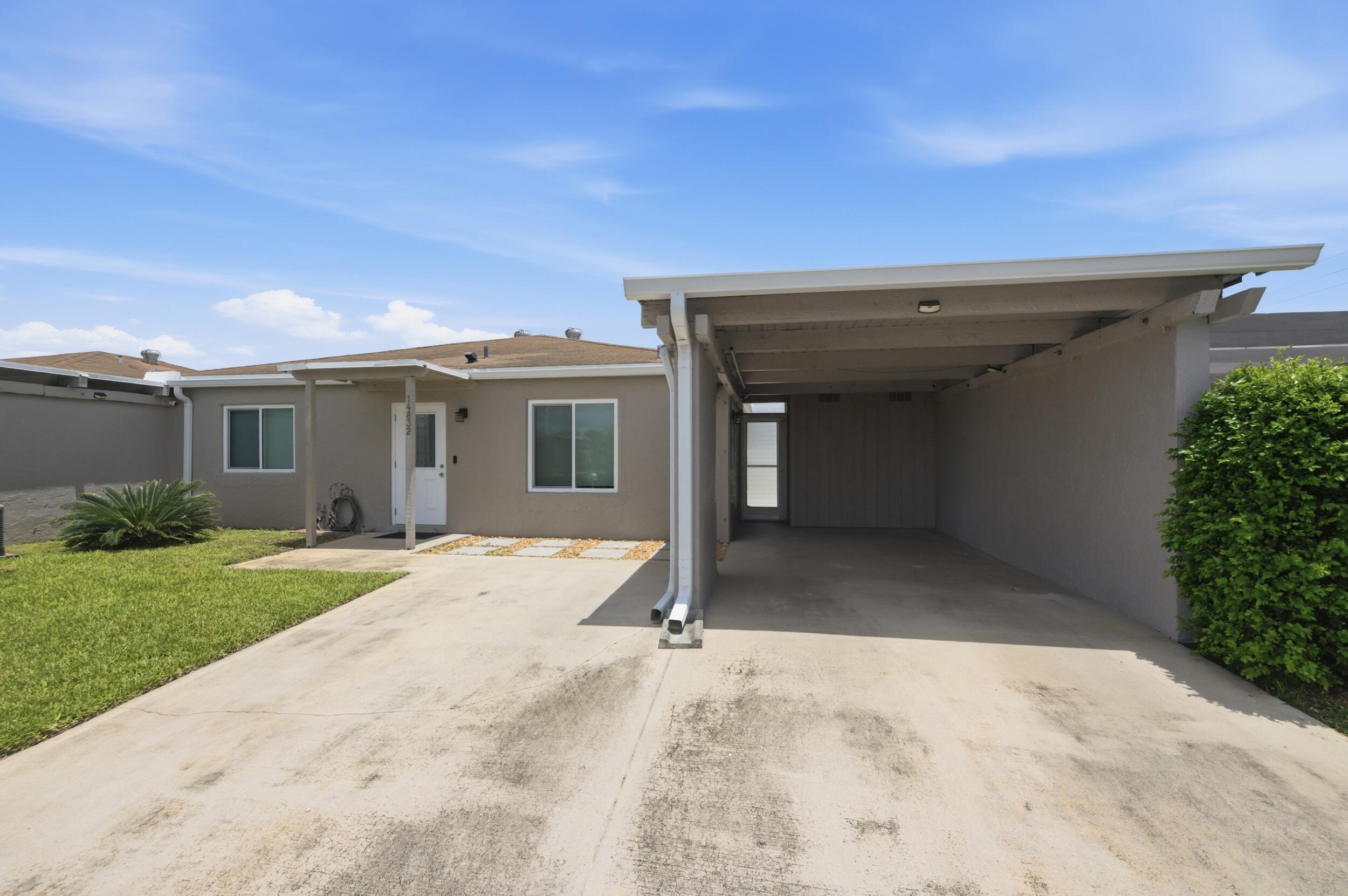 CAMELOT VILLAGE SEC 2 - Residential Lease