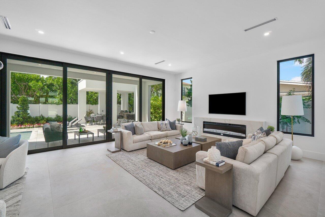 BOCA VILLAS SEC B - Residential