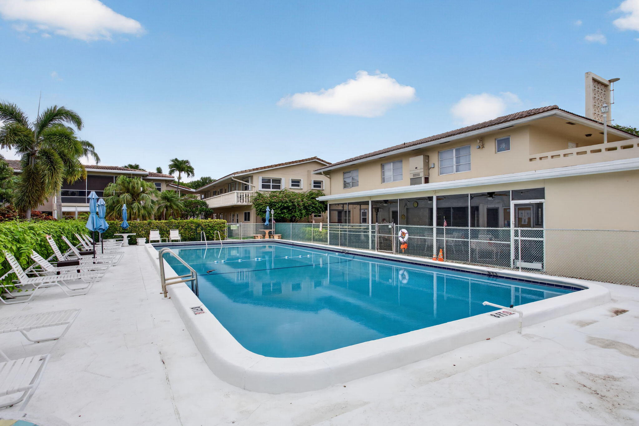 VENETIAN PARK GARDENS CONDO - Residential