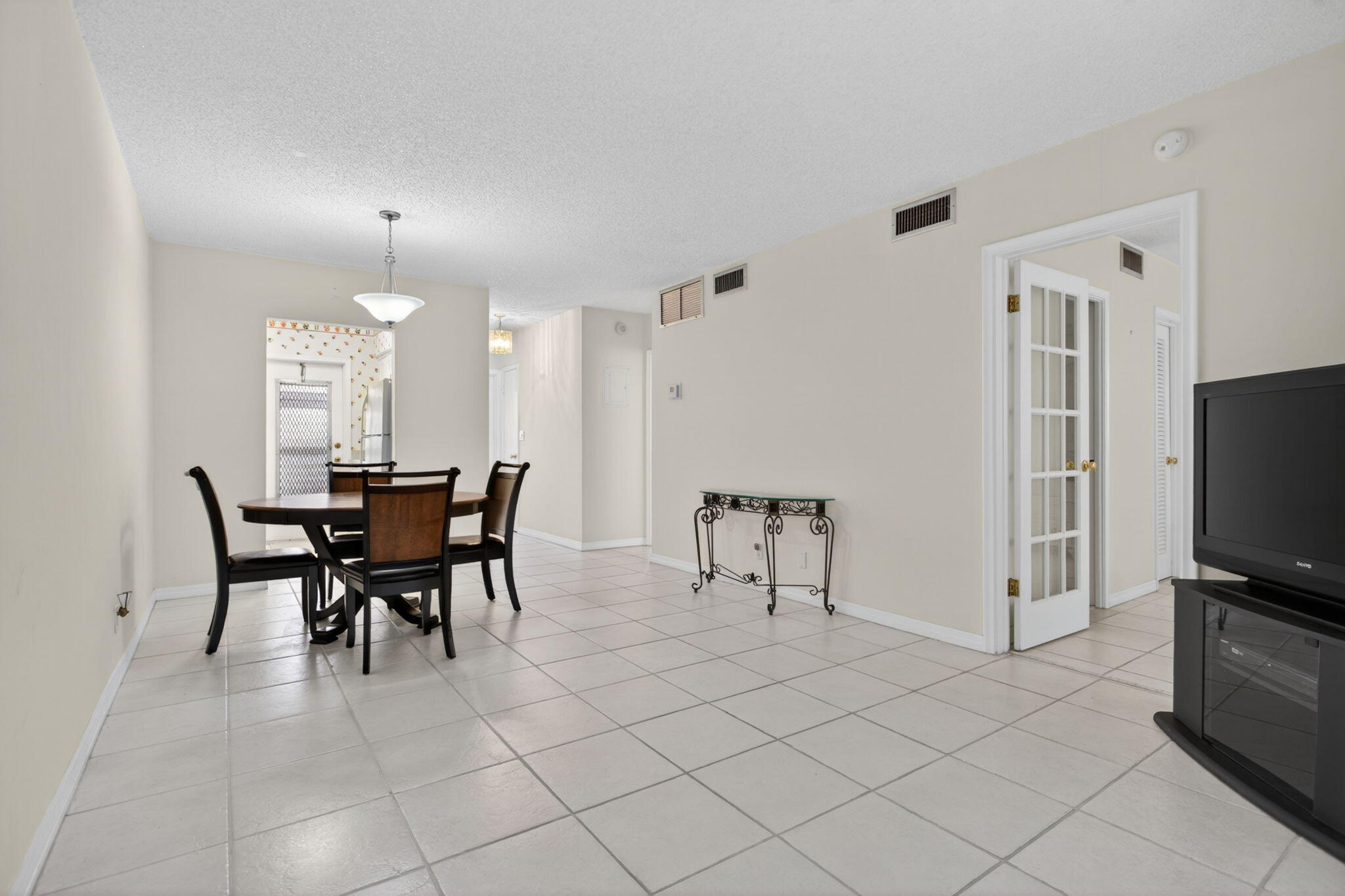 VENETIAN PARK GARDENS CONDO - Residential