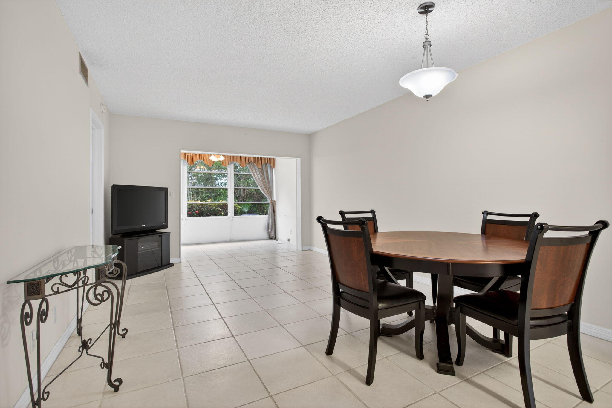 VENETIAN PARK GARDENS CONDO - Residential