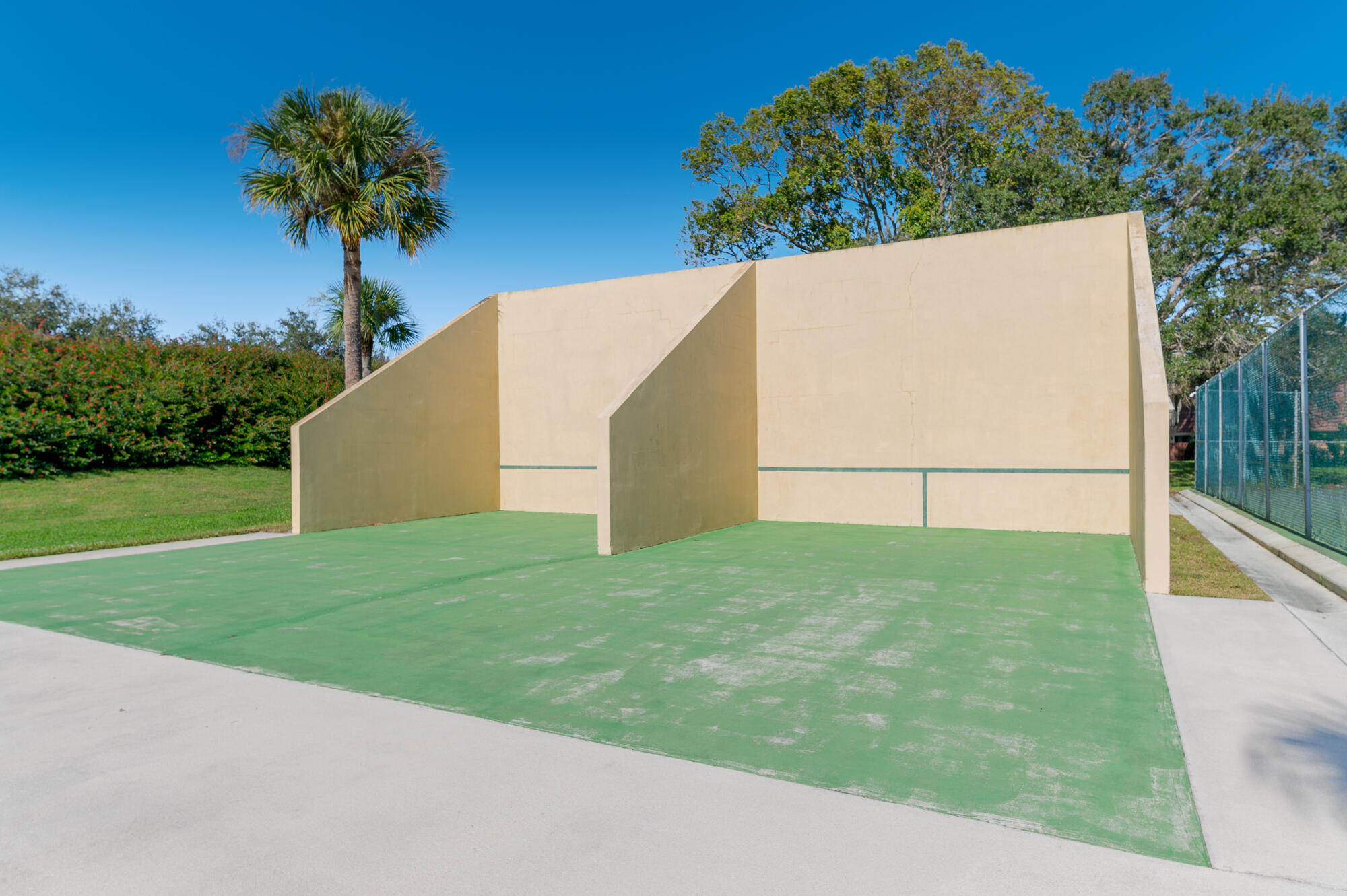 SUNSET TRACE AT MARTIN DOWNS (AKA MARTIN DOWNS PLA - Residential