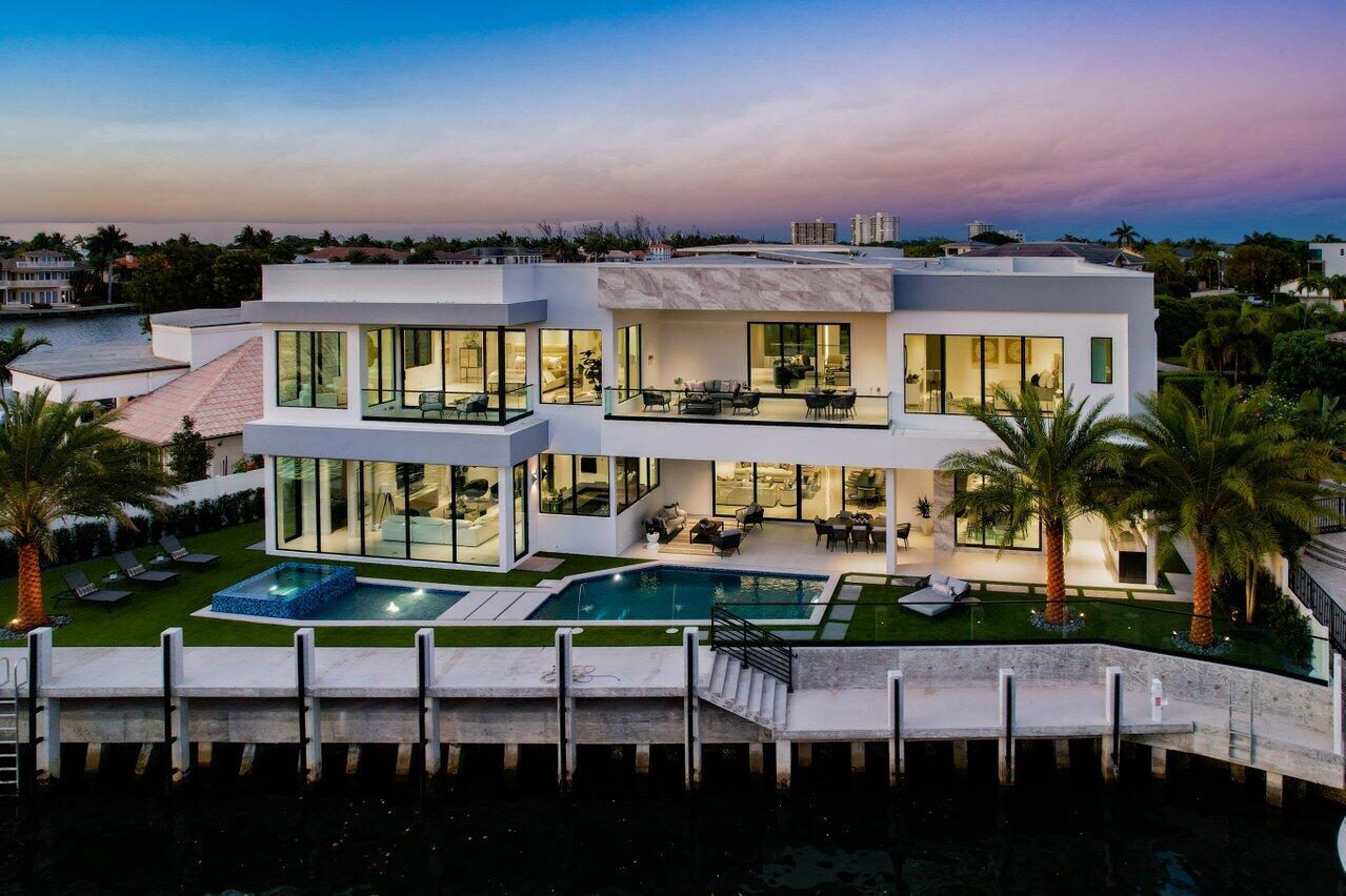 SUN AND SURF CLUB COMMUNITY - Residential