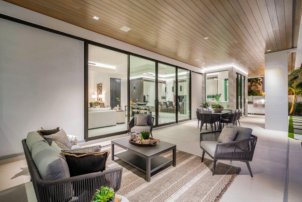 SUN AND SURF CLUB COMMUNITY - Residential