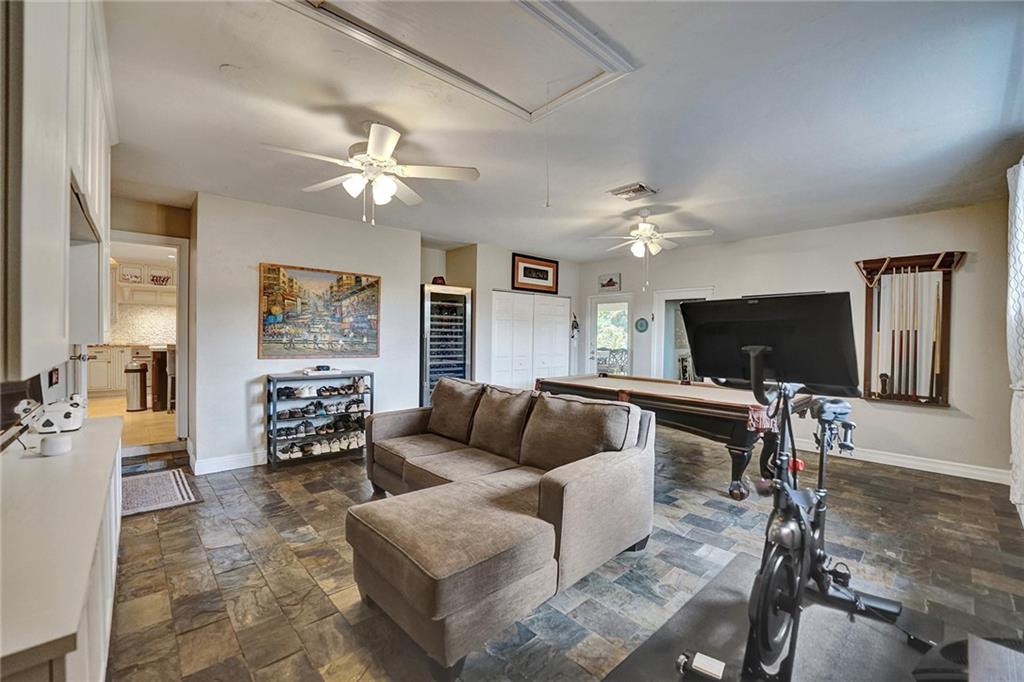 Chambers Land Co Sub Sw1/ - Residential