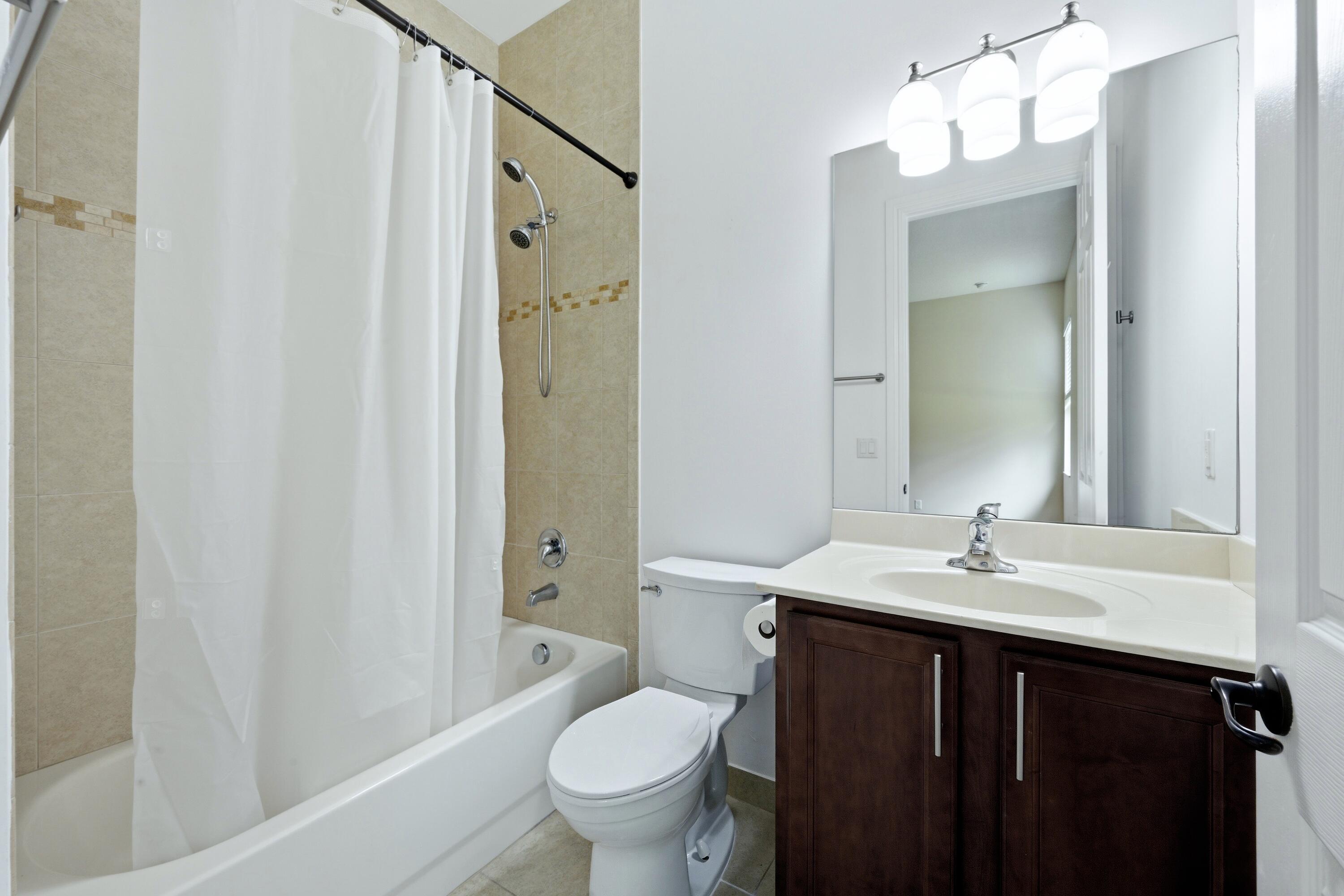 BAYHILL ESTATES - Residential