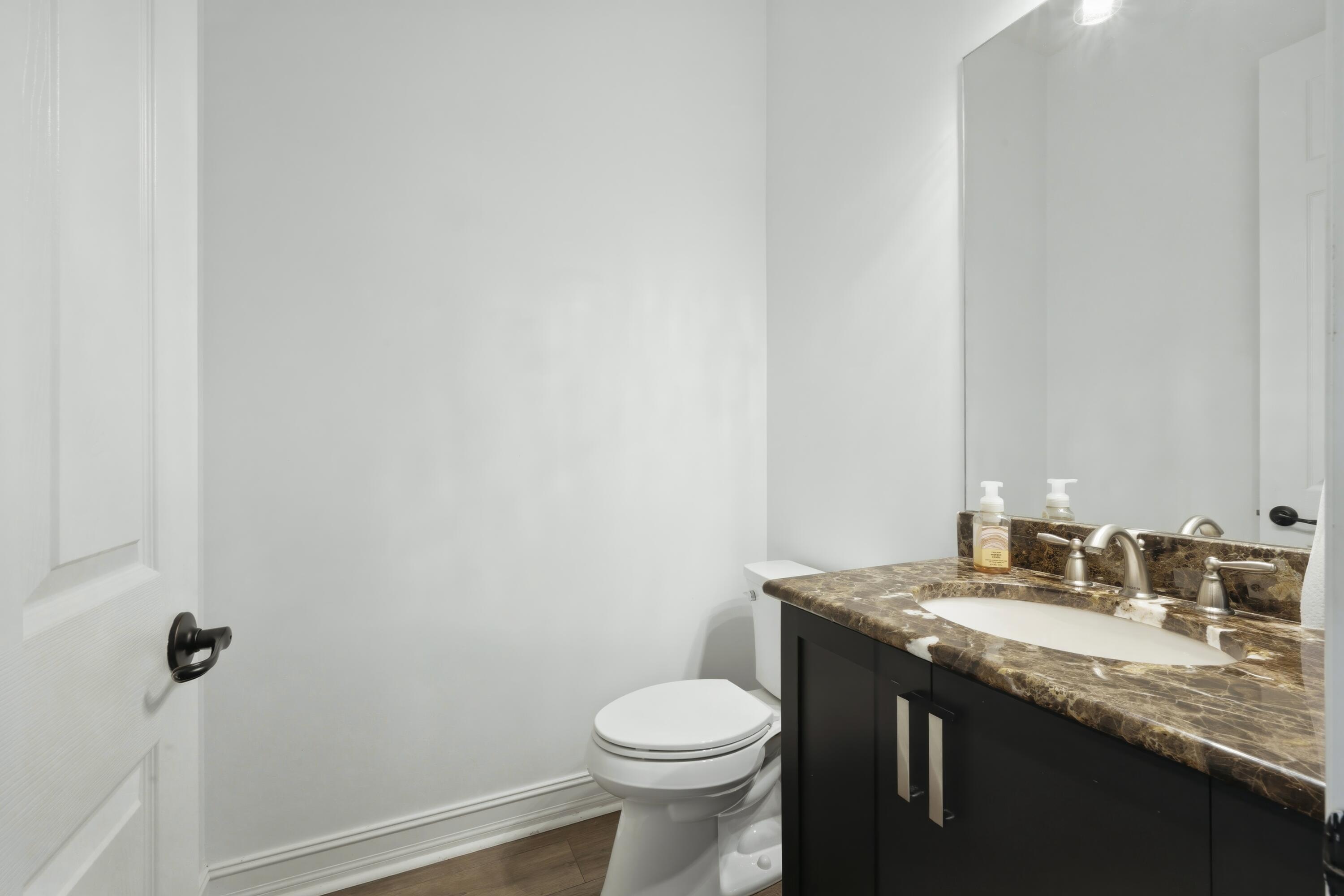 BAYHILL ESTATES - Residential