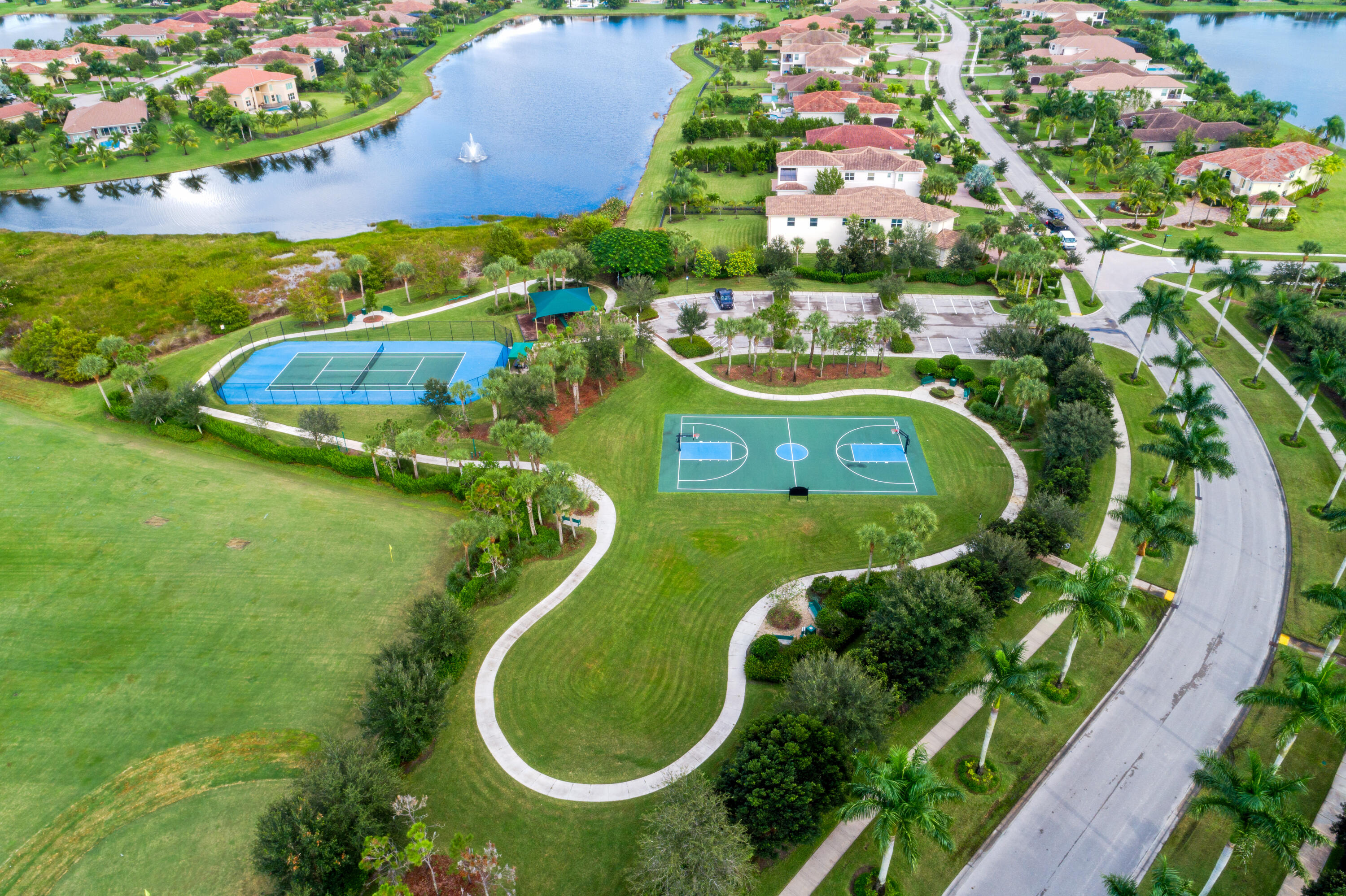 BAYHILL ESTATES - Residential