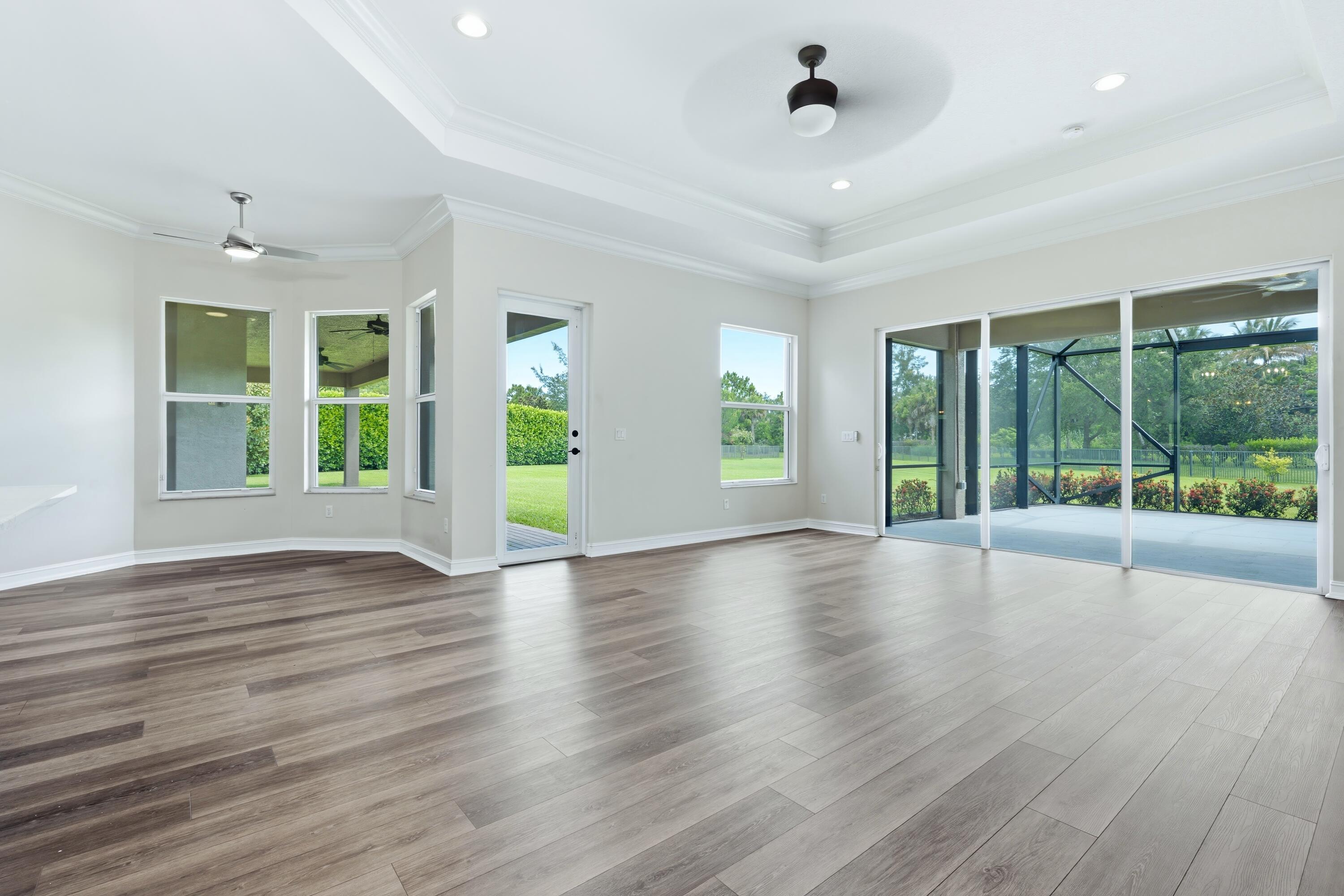 BAYHILL ESTATES - Residential