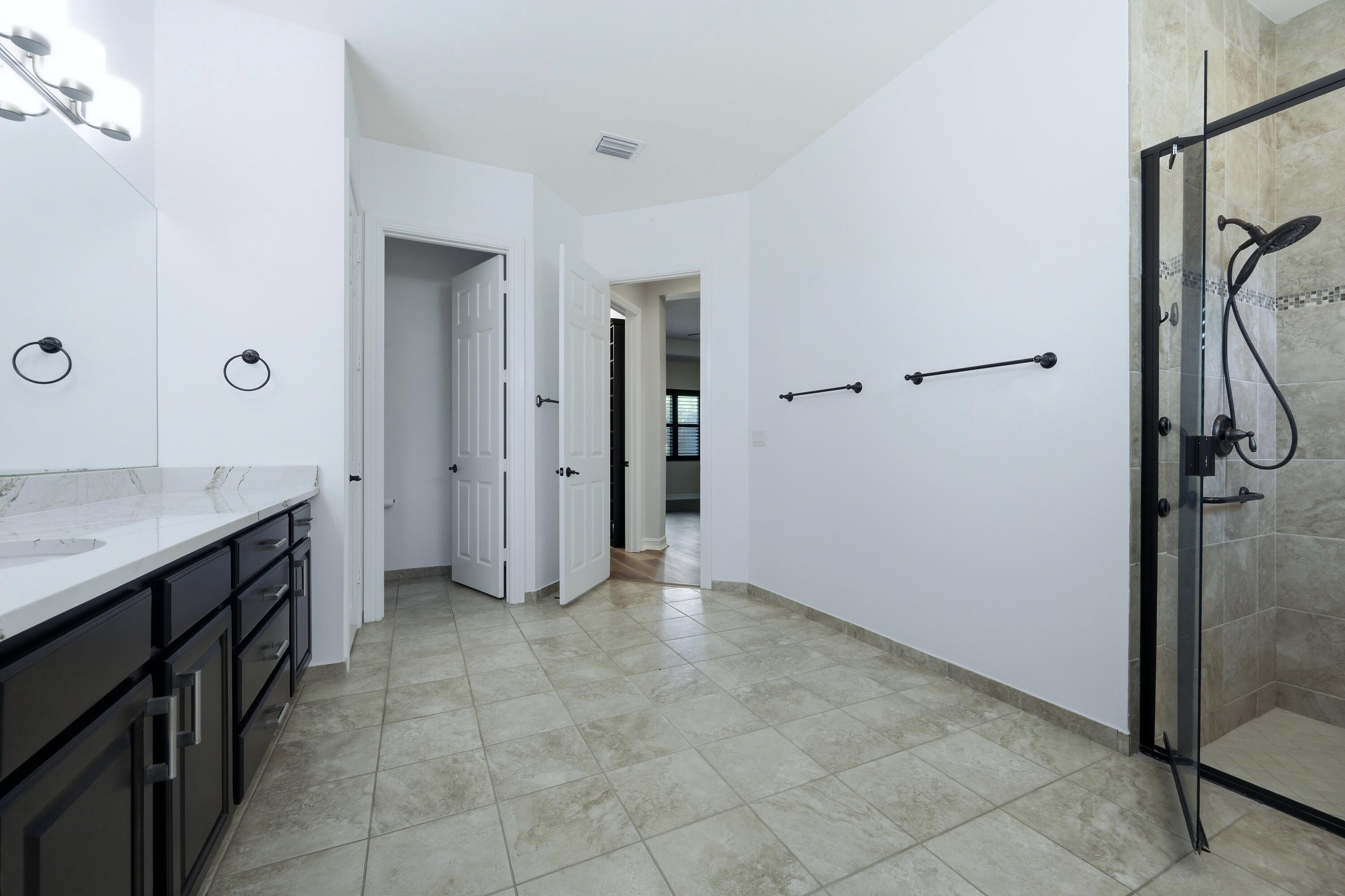 BAYHILL ESTATES - Residential