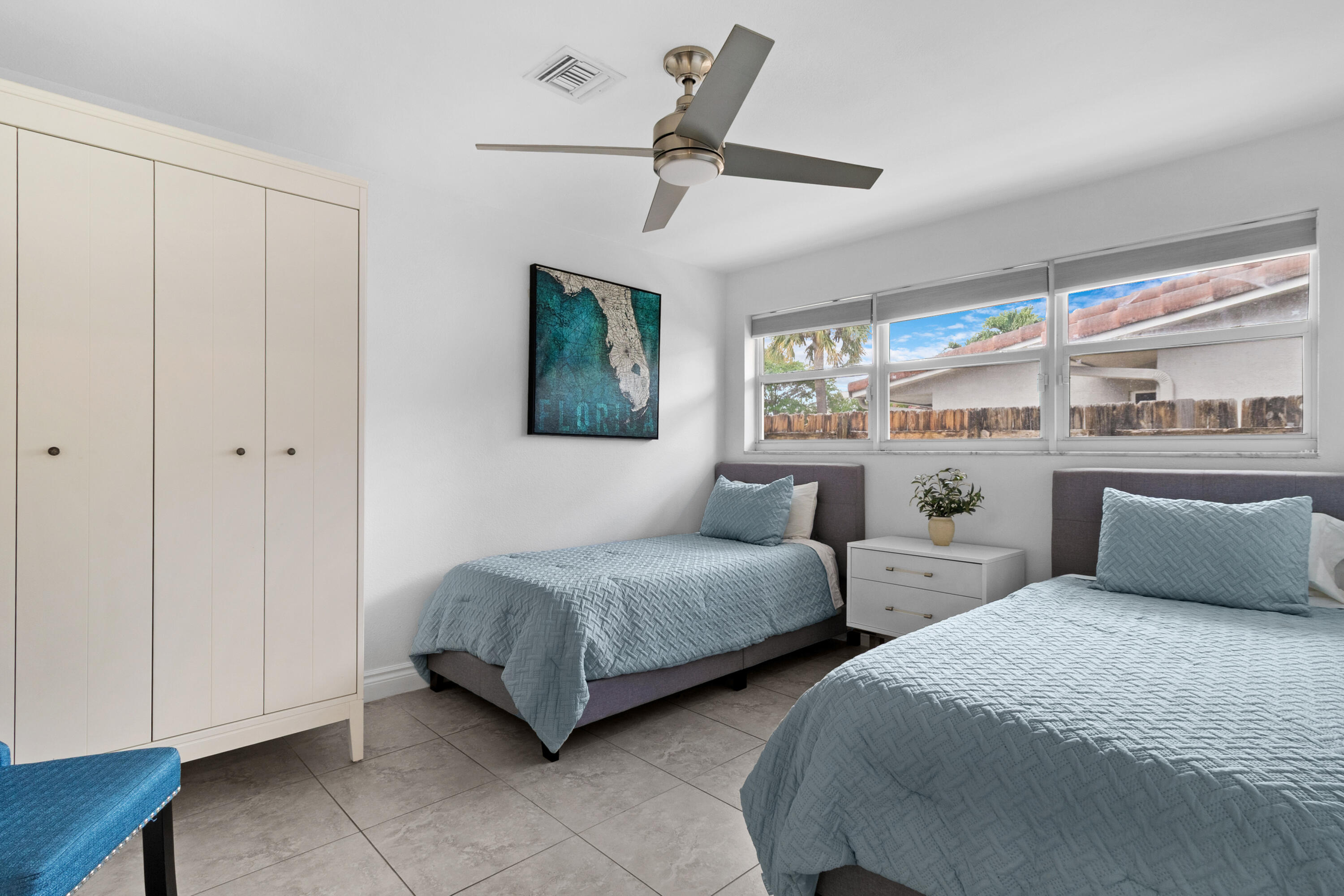 CORAL RIDGE ISLES - Residential Lease