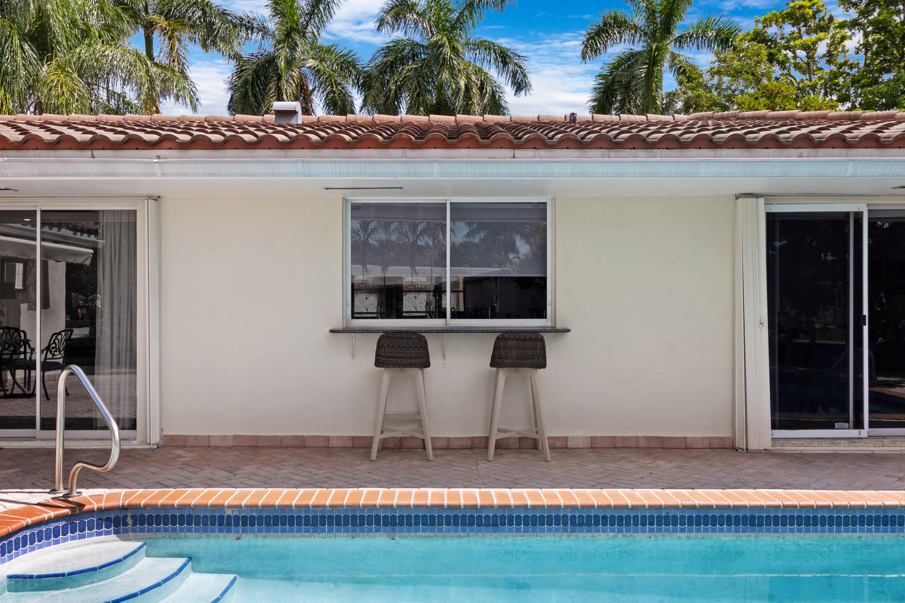 CORAL RIDGE ISLES - Residential Lease