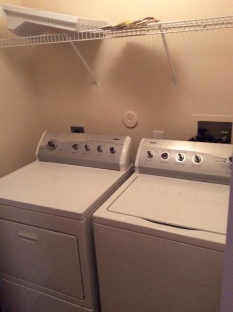 ANDROS ISLE PAR A - Residential Lease