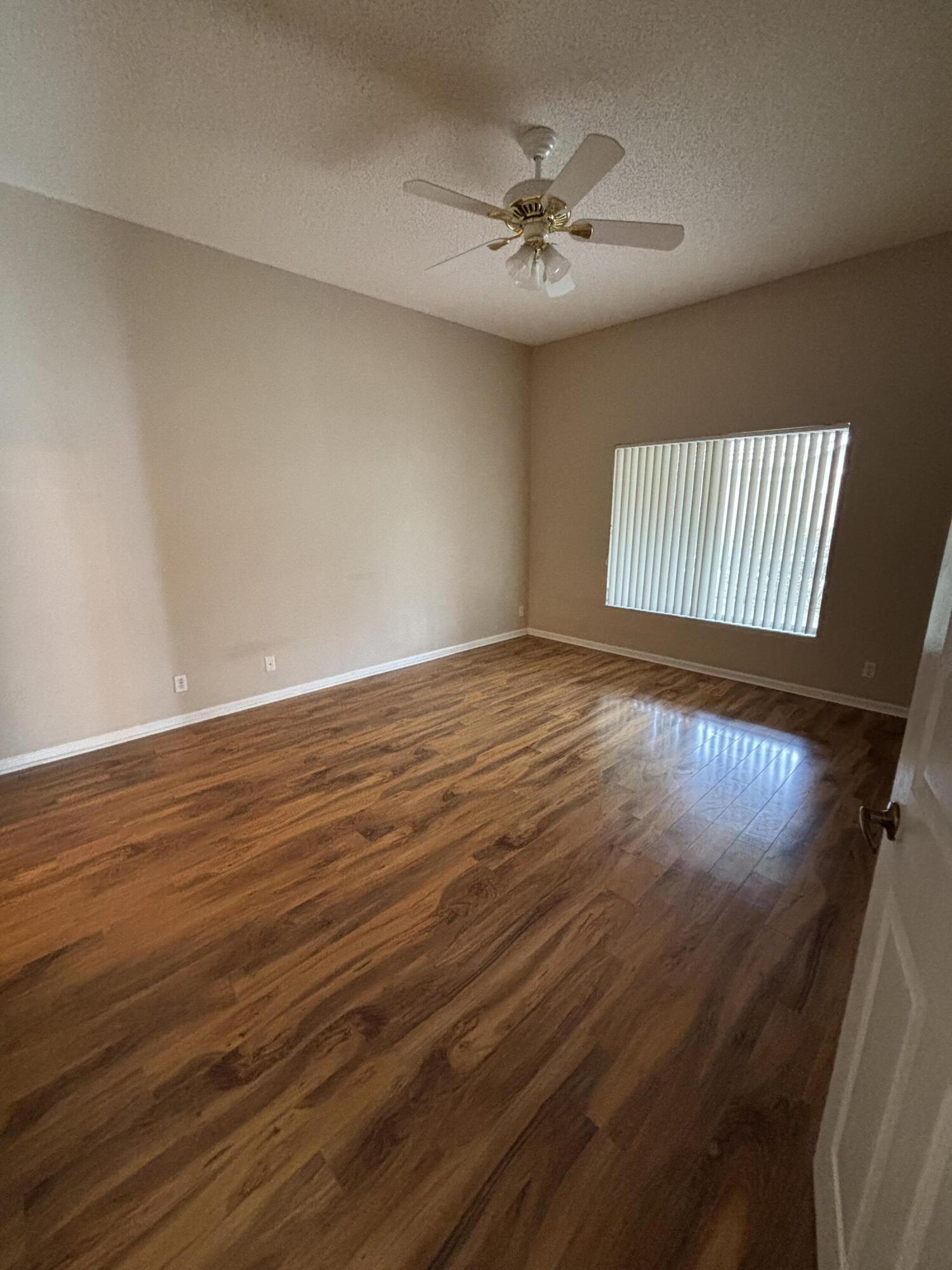 ANDROS ISLE PAR A - Residential Lease