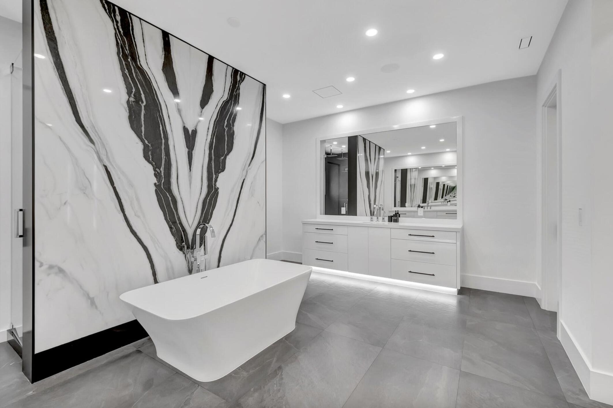 ST ANDREWS COUNTRY CLUB 5 - Residential