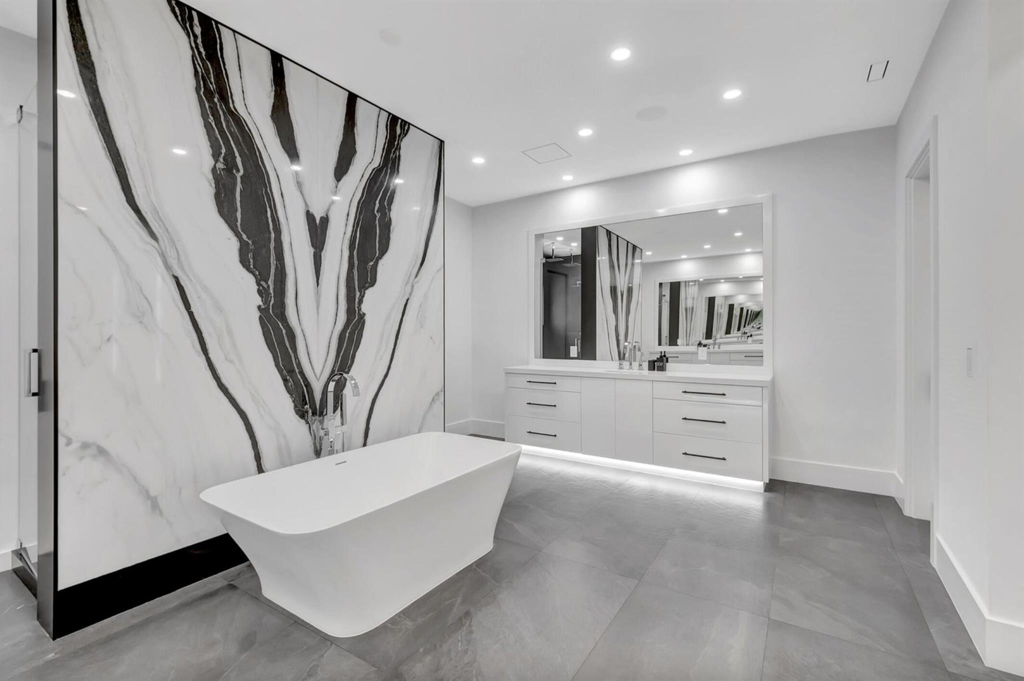 ST ANDREWS COUNTRY CLUB 5 - Residential