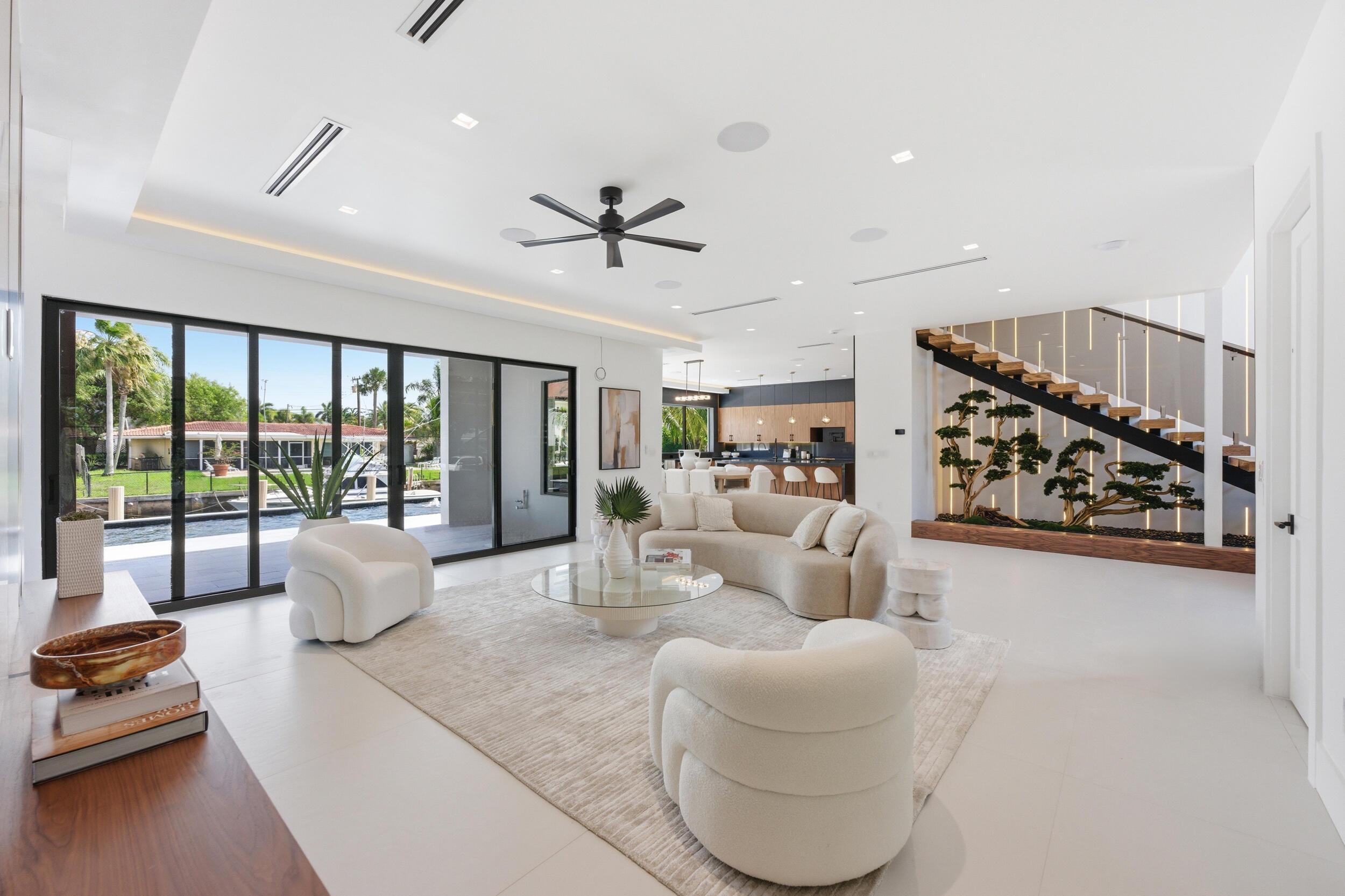 Lighthouse Point - Residential