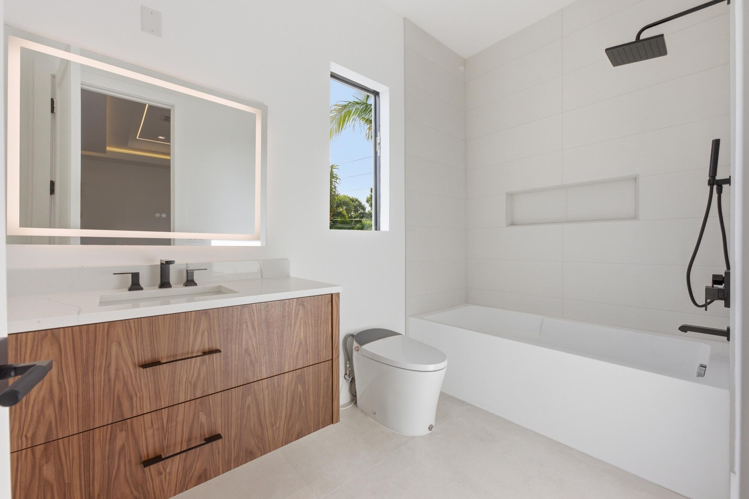 Lighthouse Point - Residential