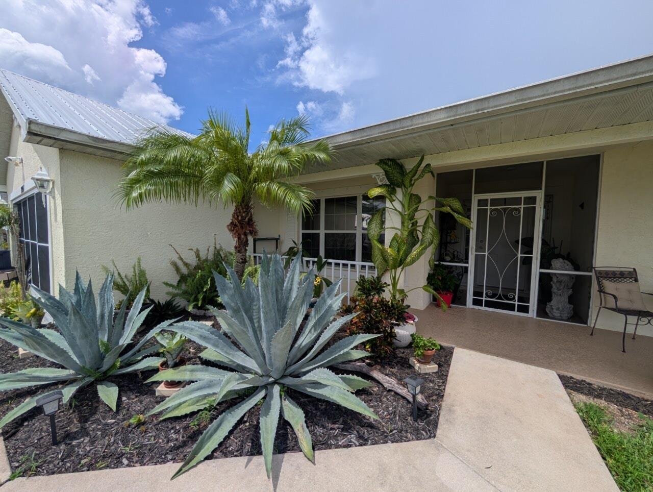 PORT ST LUCIE SECTION 18 - Residential