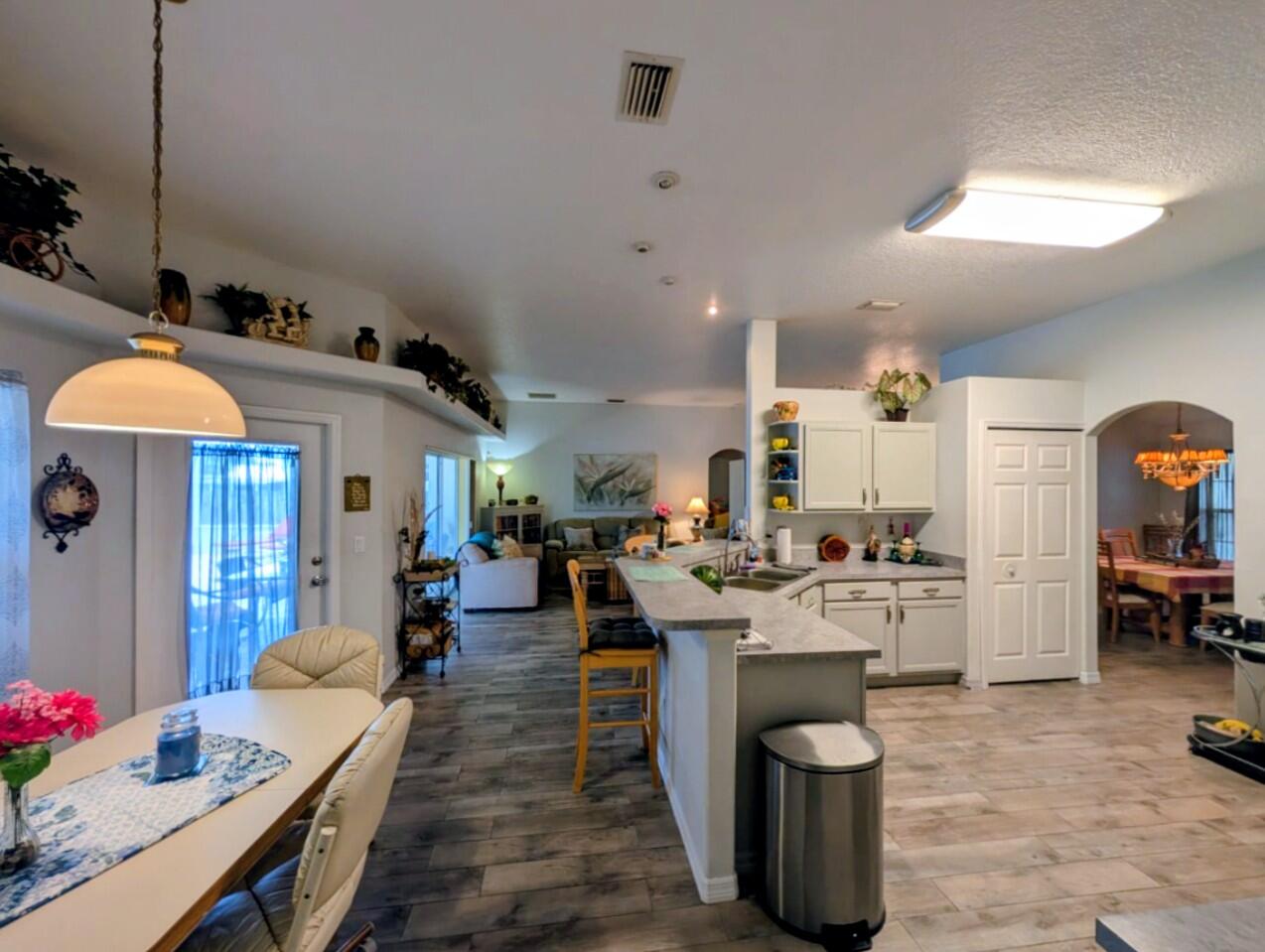 PORT ST LUCIE SECTION 18 - Residential
