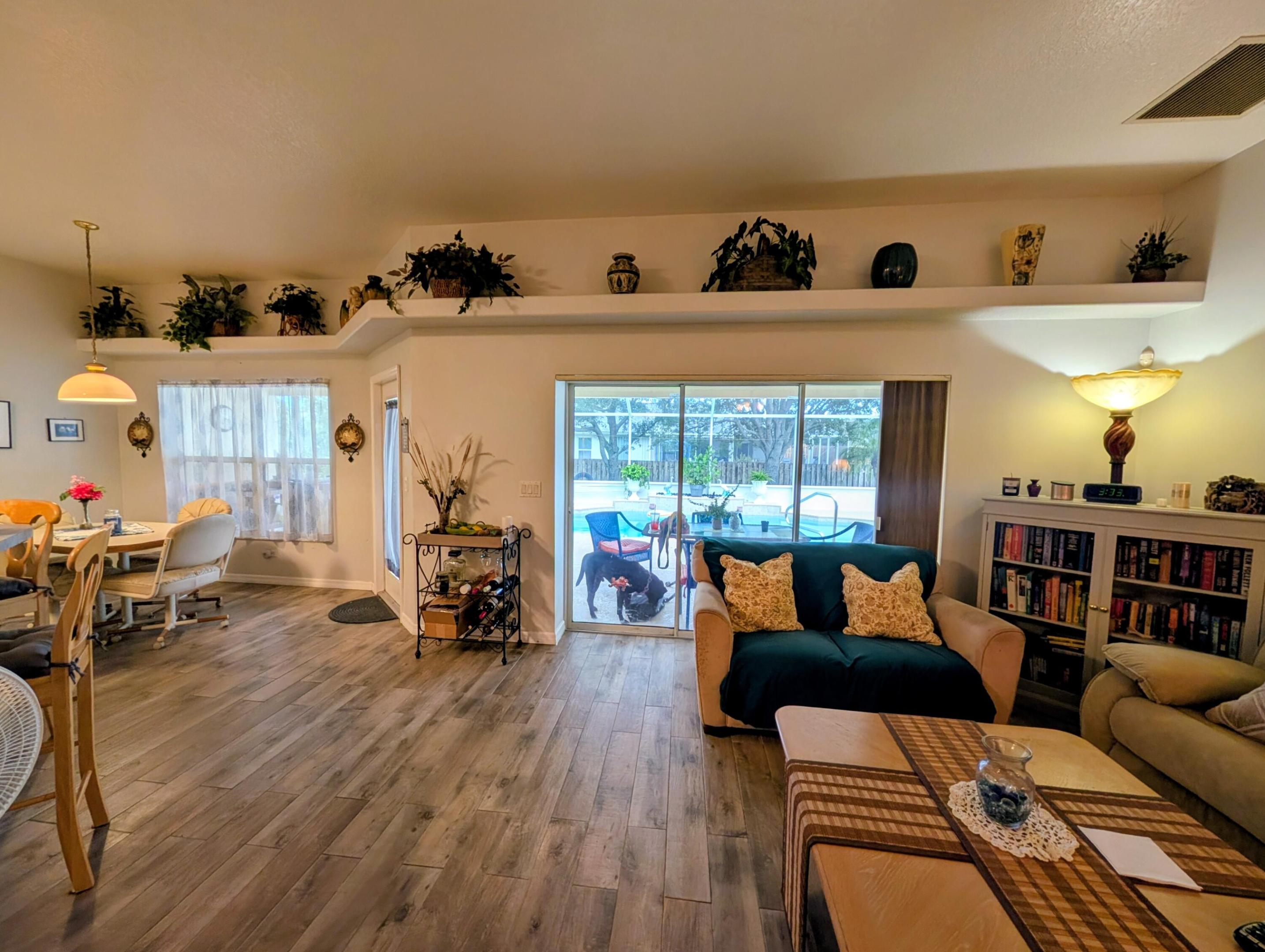 PORT ST LUCIE SECTION 18 - Residential