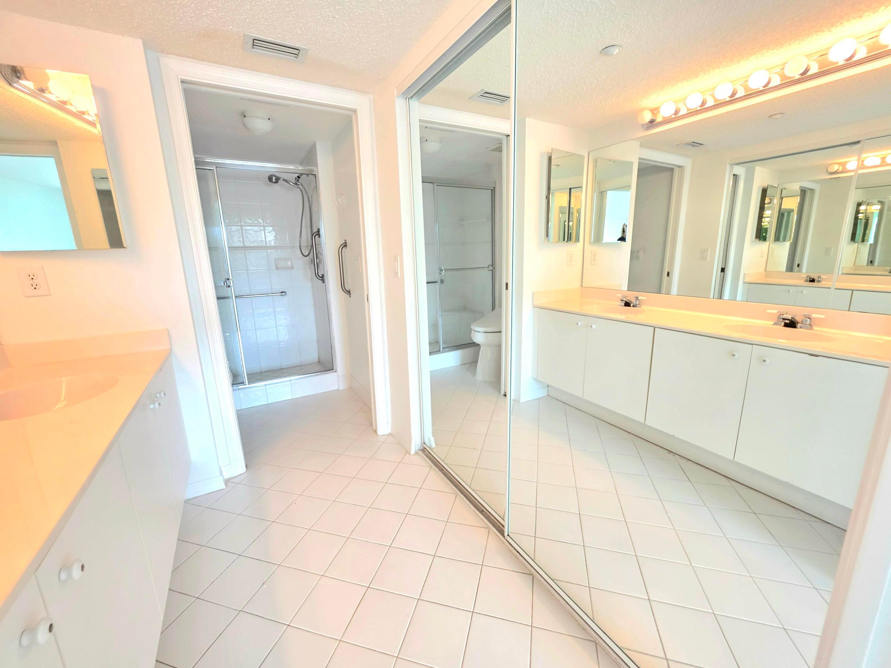 SOUTHAMPTON CONDOMINIUM H - Residential