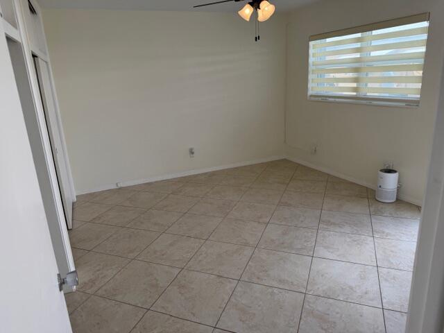 VENETIAN ISLES CO-OP - Residential Lease