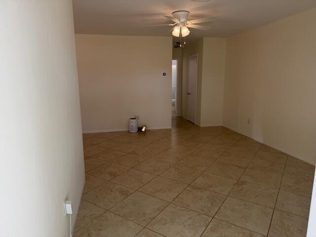 VENETIAN ISLES CO-OP - Residential Lease