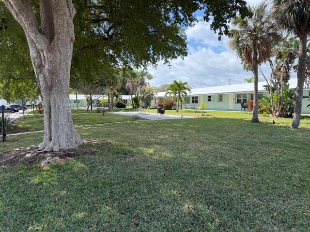 VENETIAN ISLES CO-OP - Residential Lease