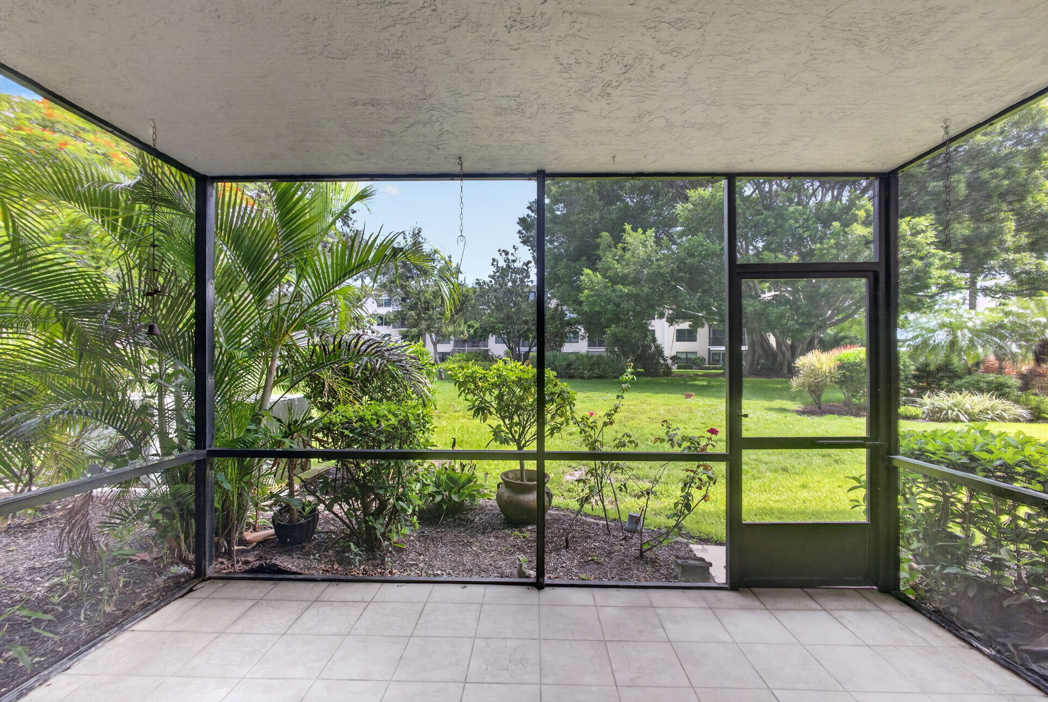 OCEAN PARKS CONDO - Residential