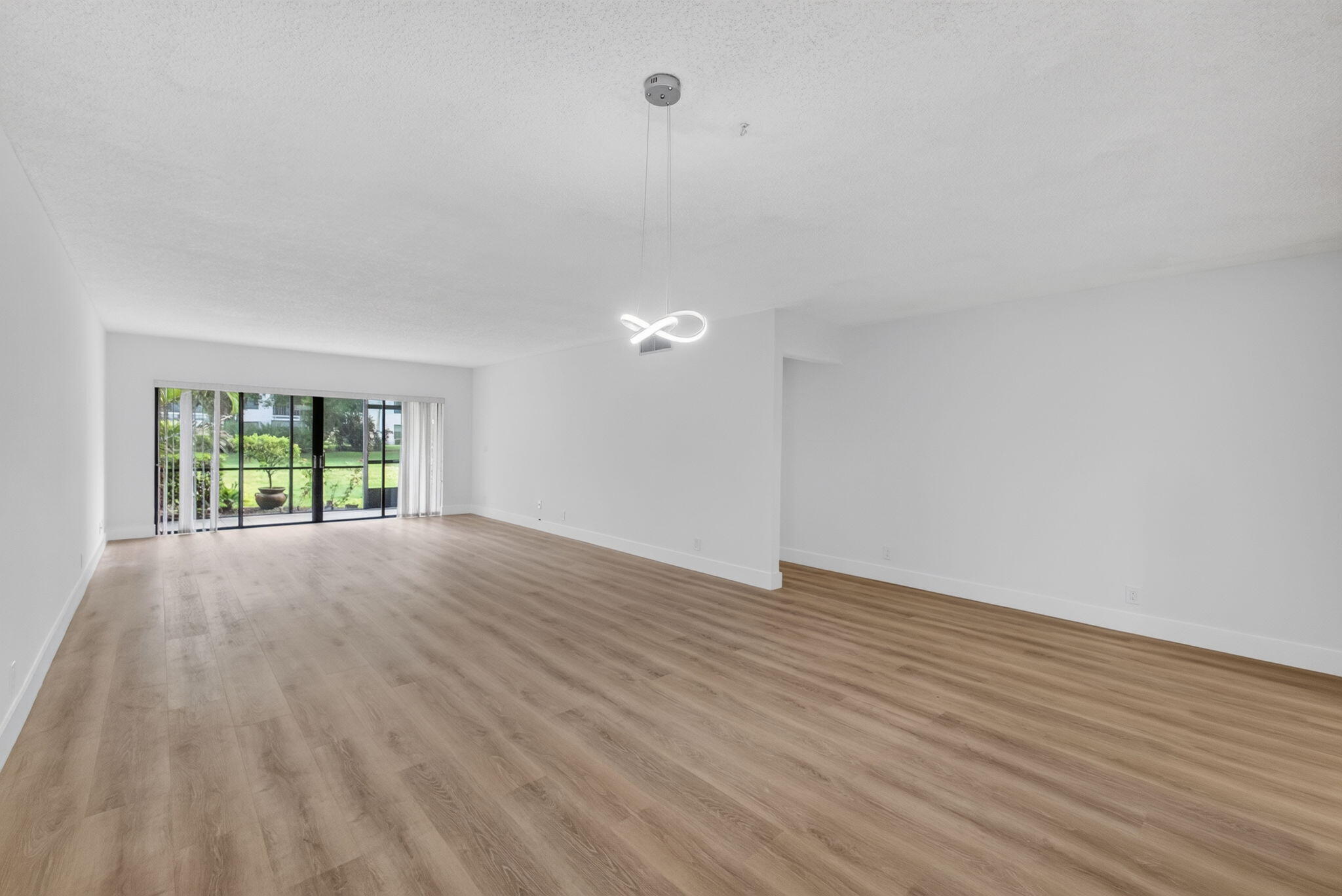 OCEAN PARKS CONDO - Residential