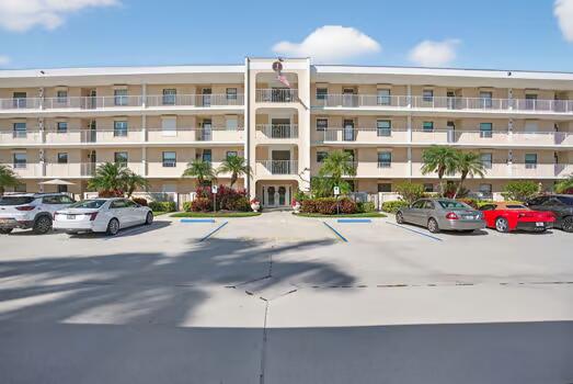 OCEAN PARKS CONDO - Residential