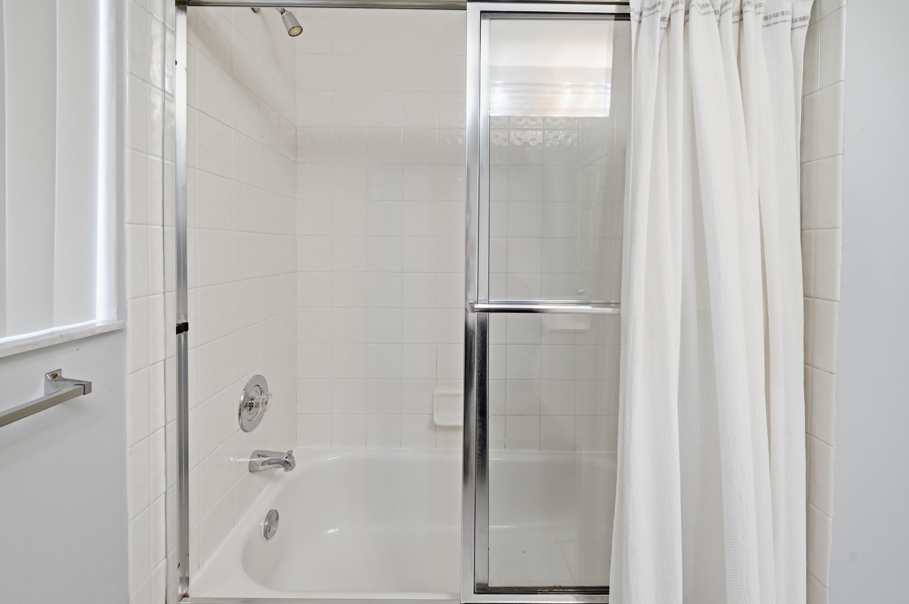 BOCA ISLES WEST PH 2 B - Residential Lease