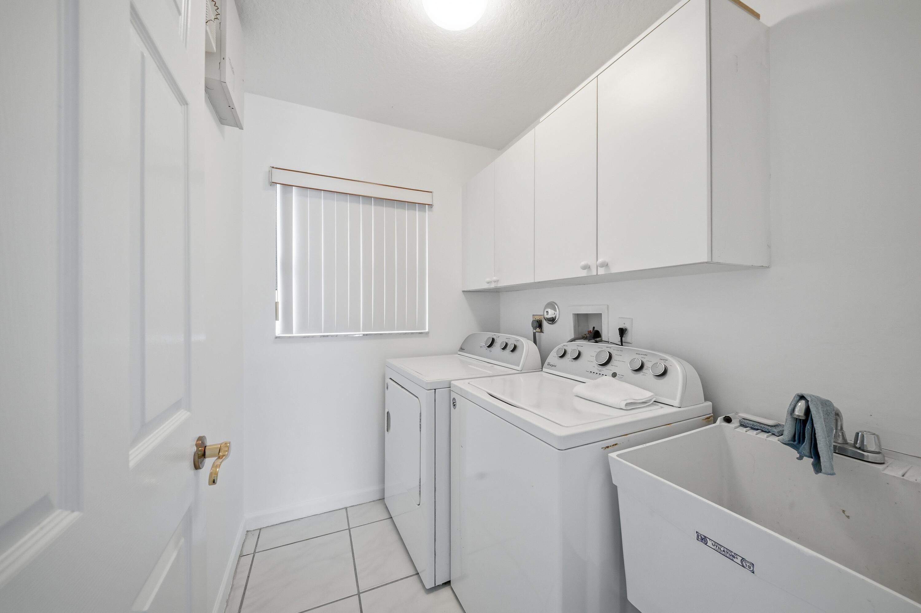 BOCA ISLES WEST PH 2 B - Residential Lease