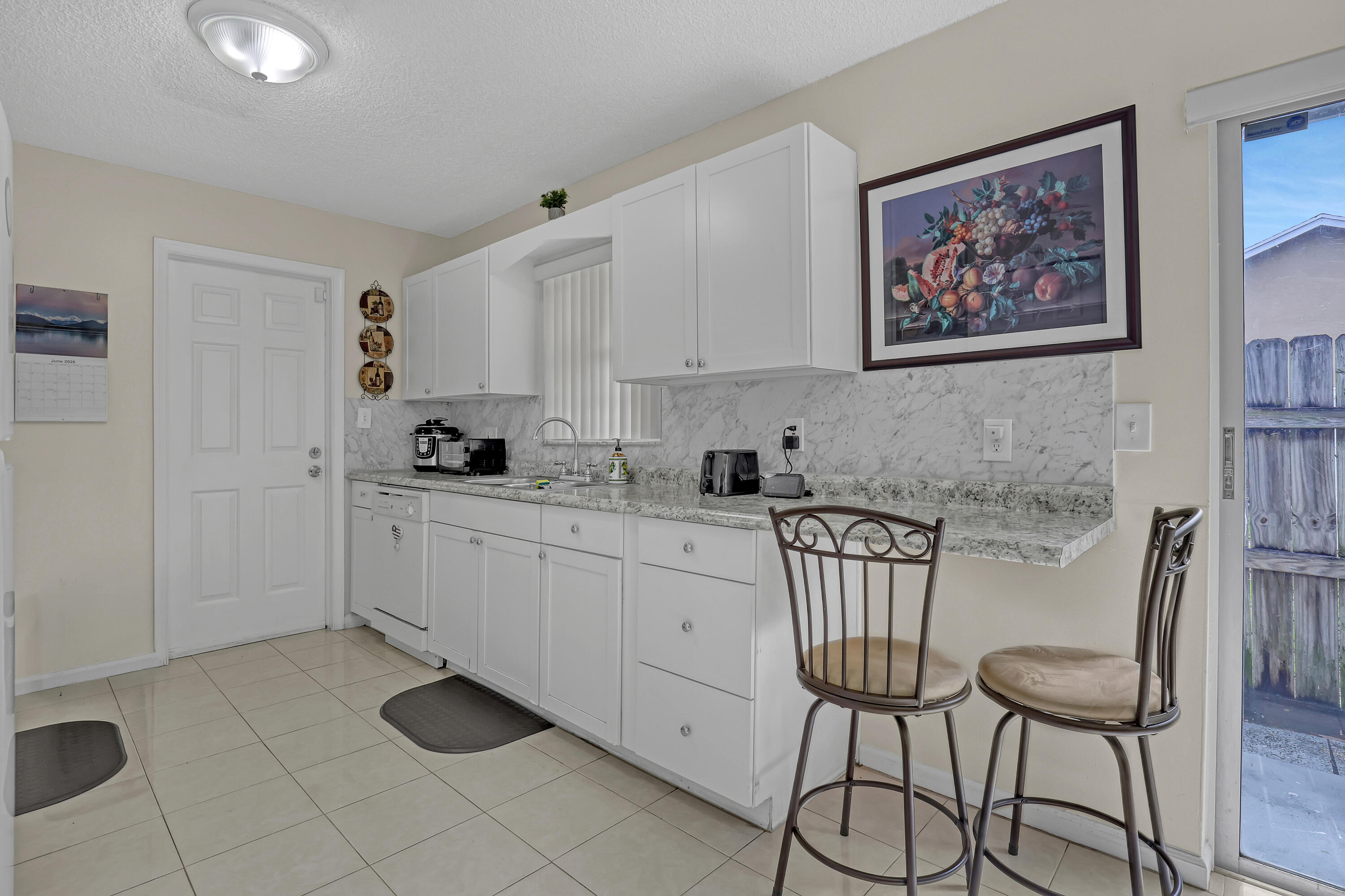 LAKE BOYNTON ESTATES 1 - Residential