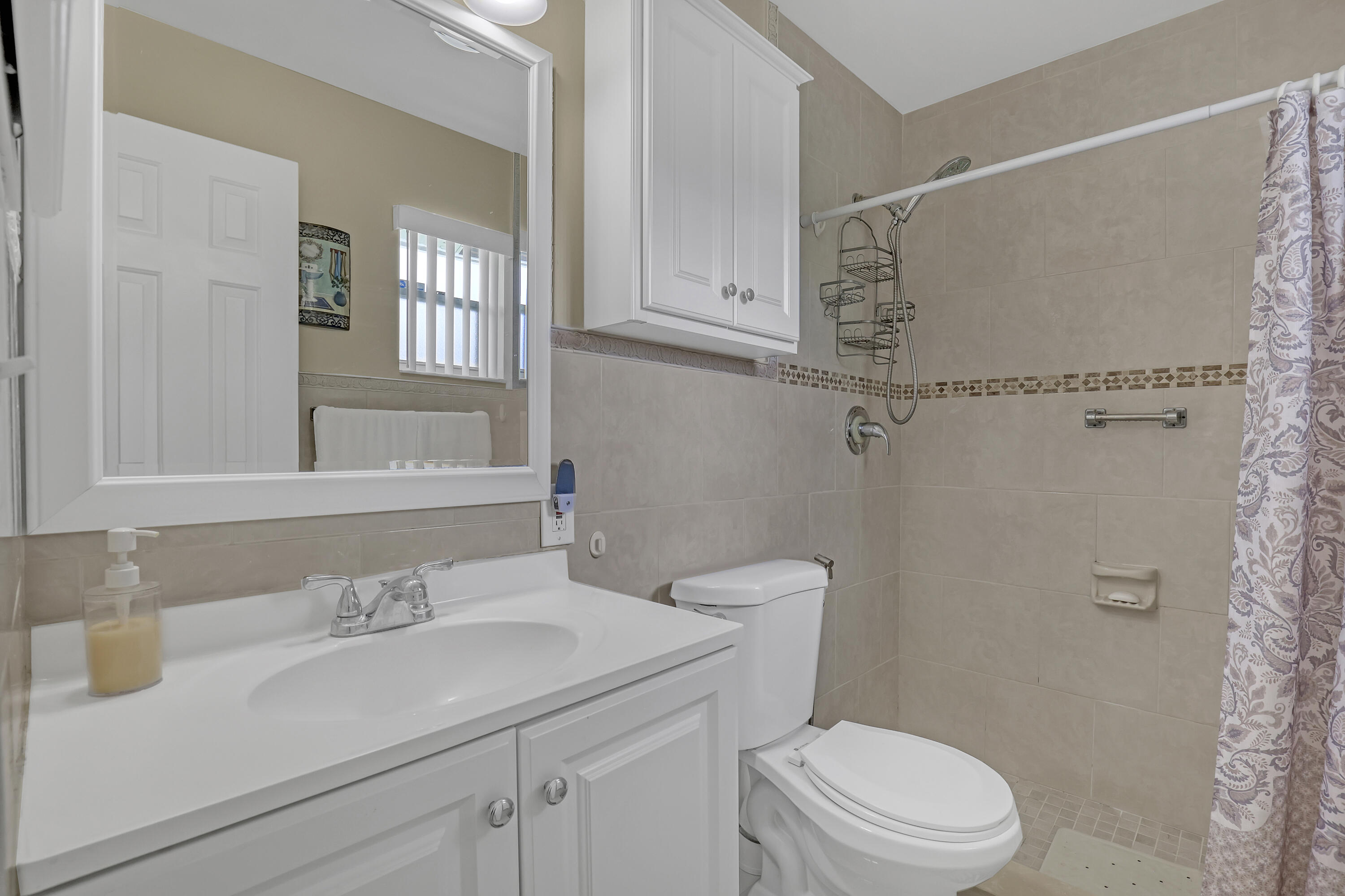 LAKE BOYNTON ESTATES 1 - Residential