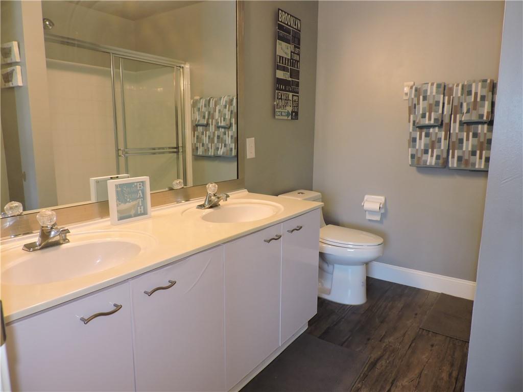 OAKBRIDGE - Residential