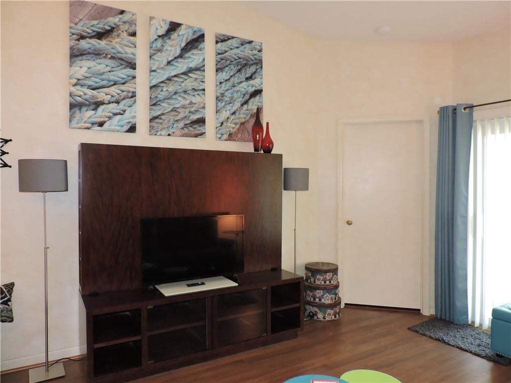 OAKBRIDGE - Residential