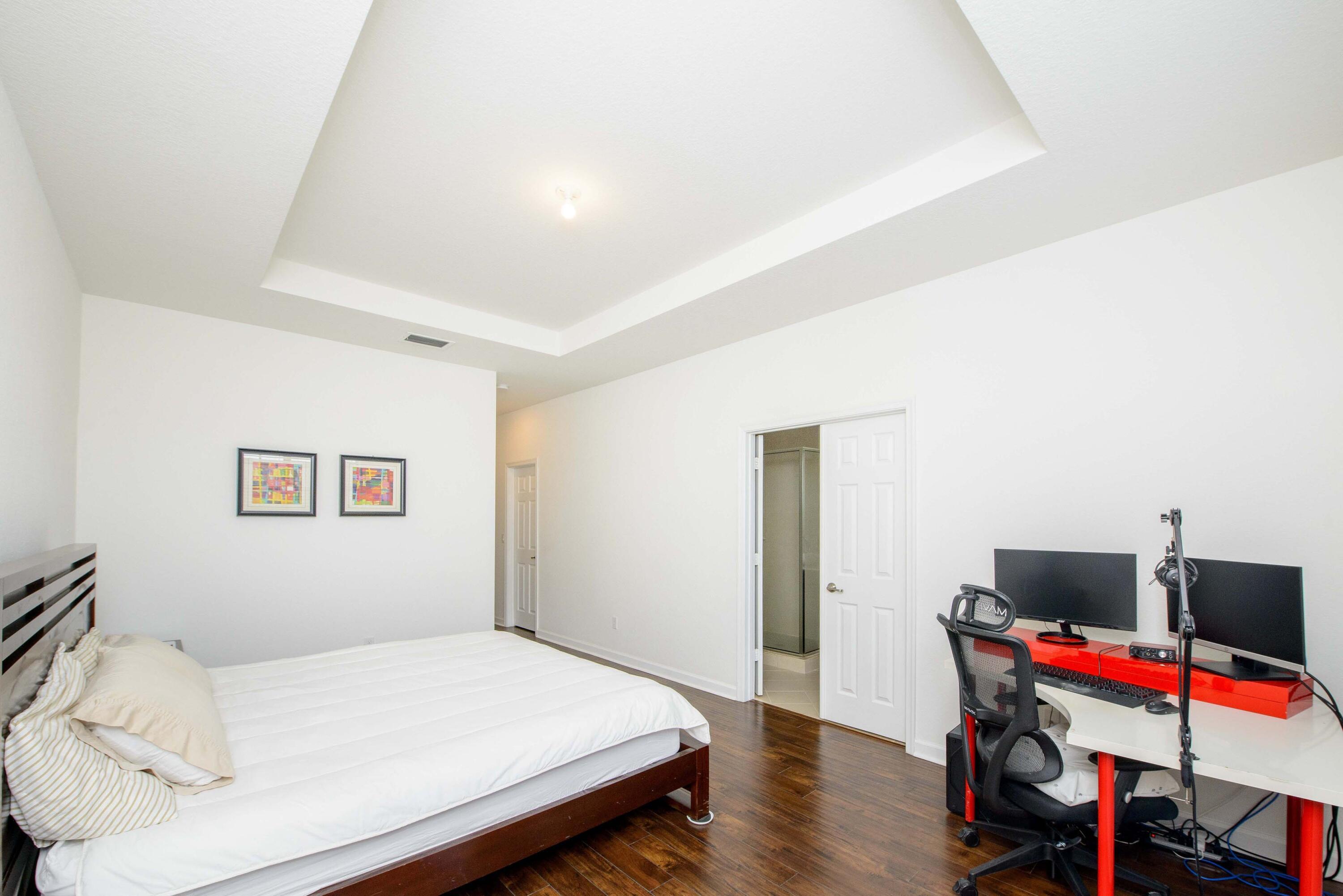 WELLINGTON PARC - Residential