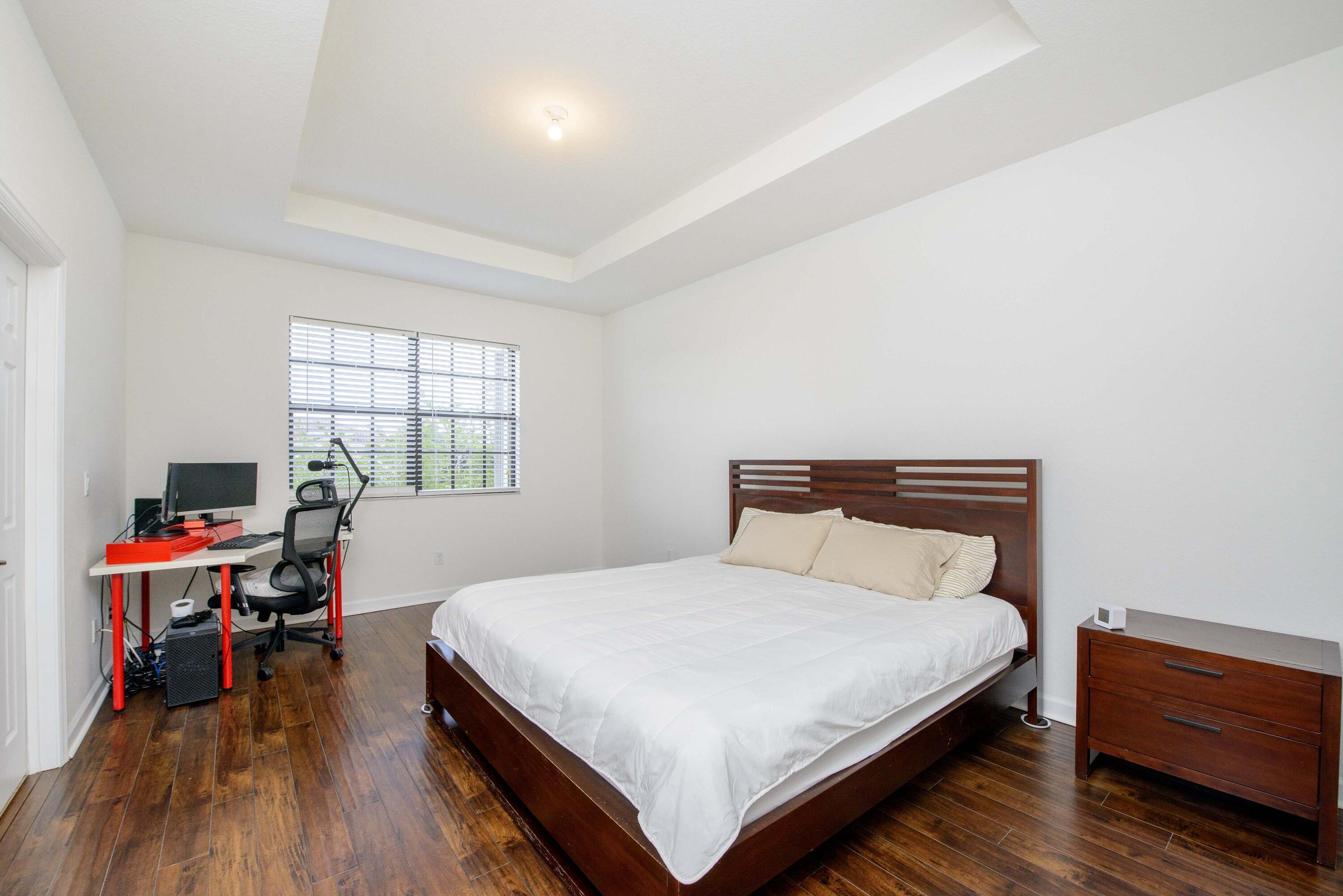 WELLINGTON PARC - Residential