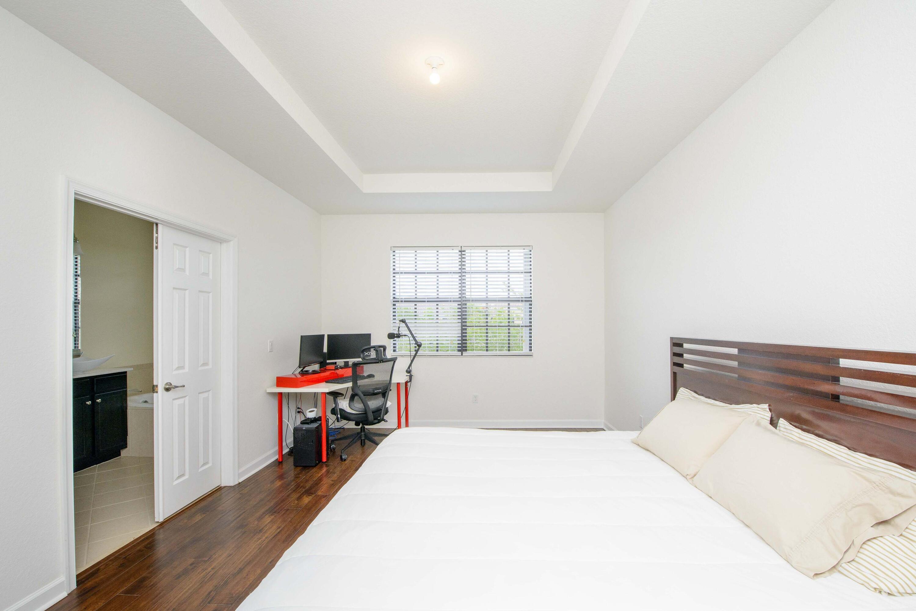 WELLINGTON PARC - Residential