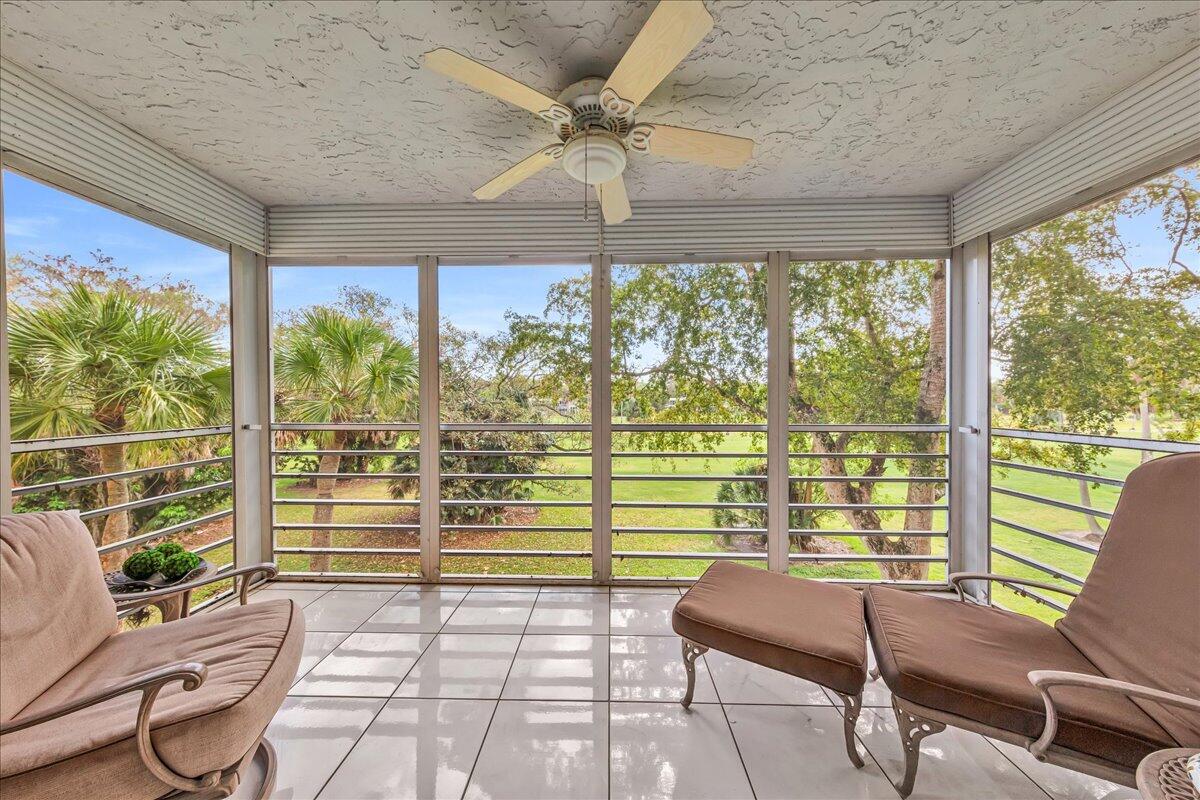NO 123 PALM-AIRE COUNTRY CLUB - Residential