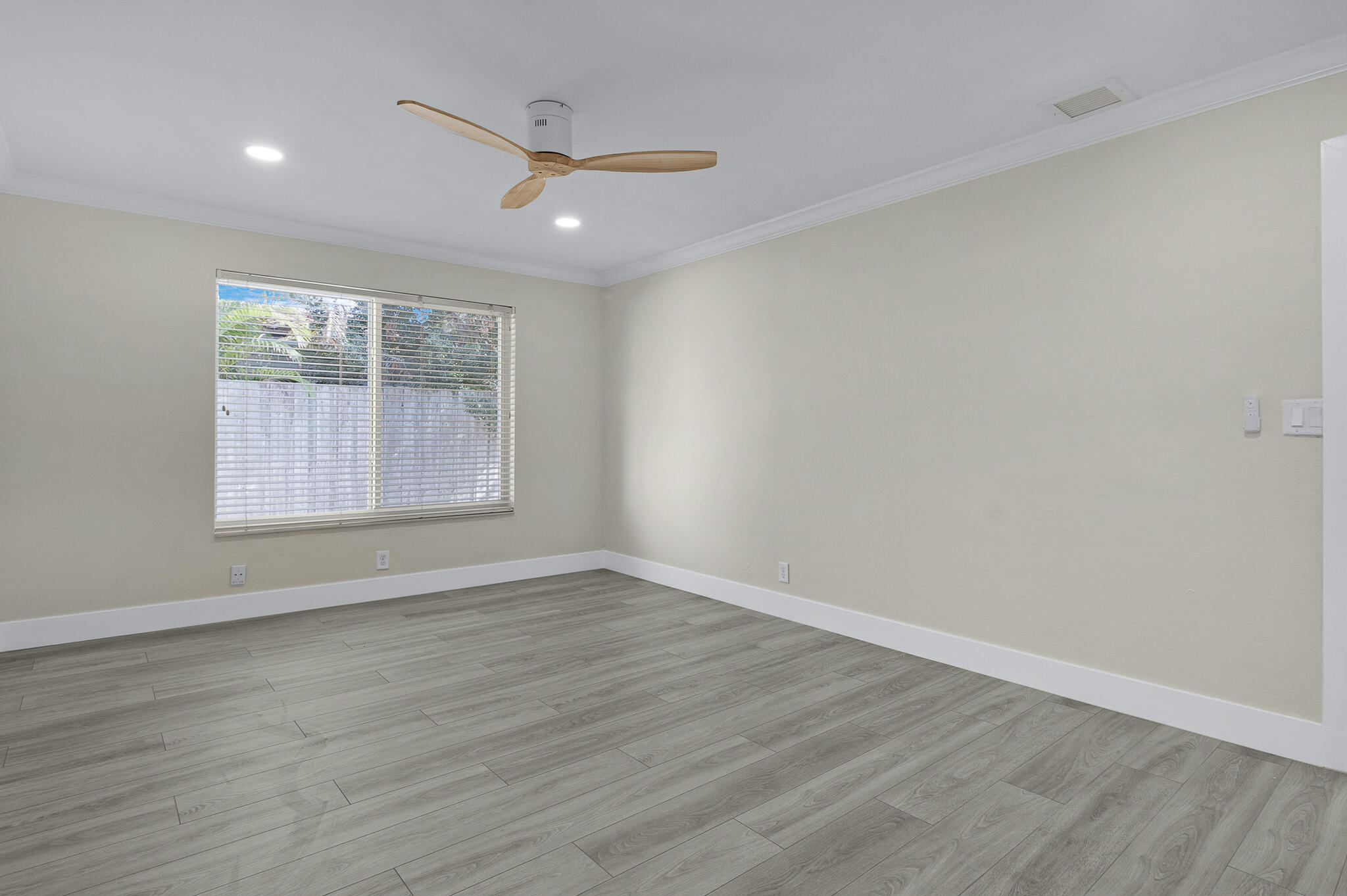 COVE 4TH SEC - Residential