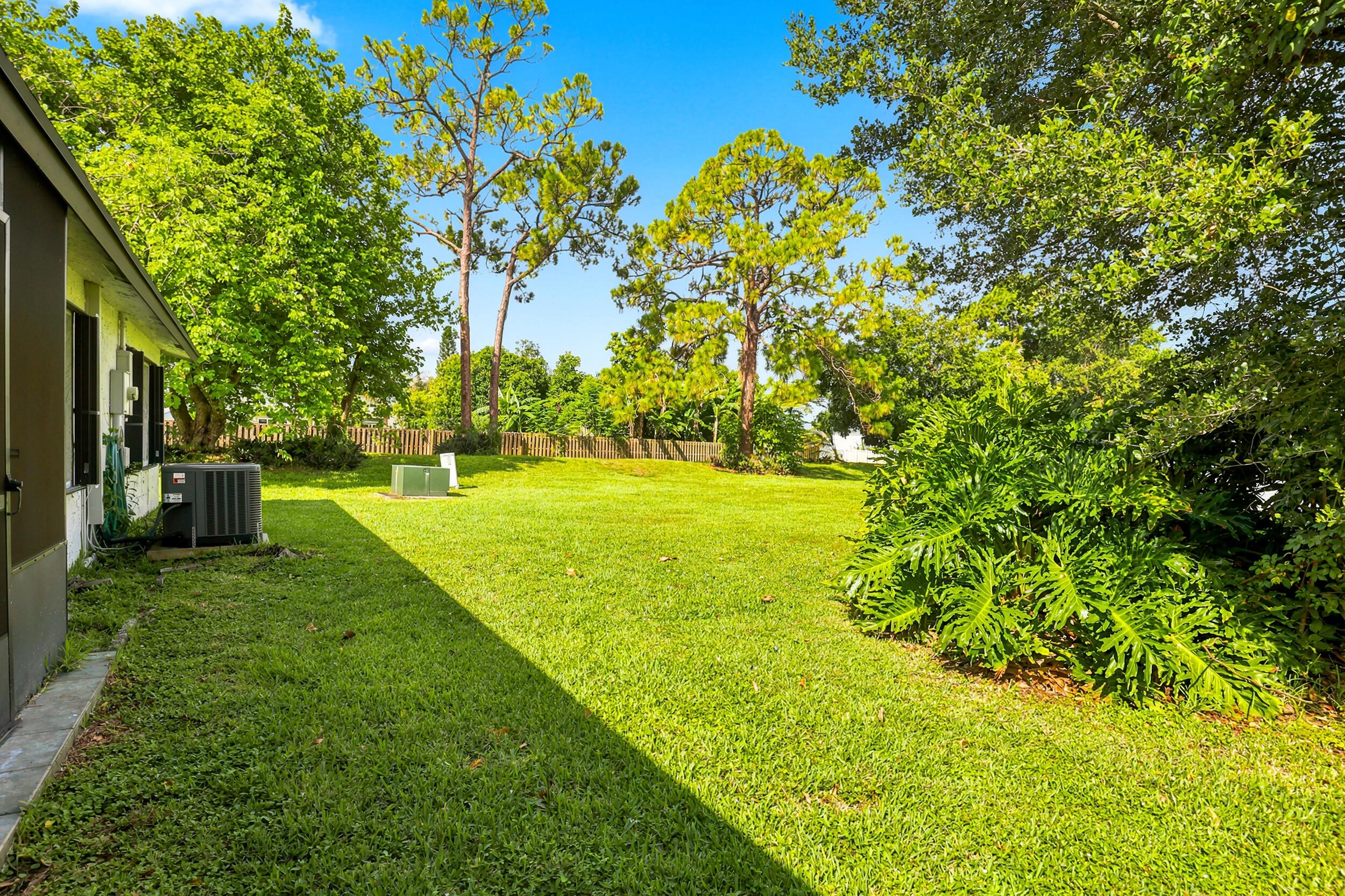 INDIAN TRAIL VILLAS 2 - Residential
