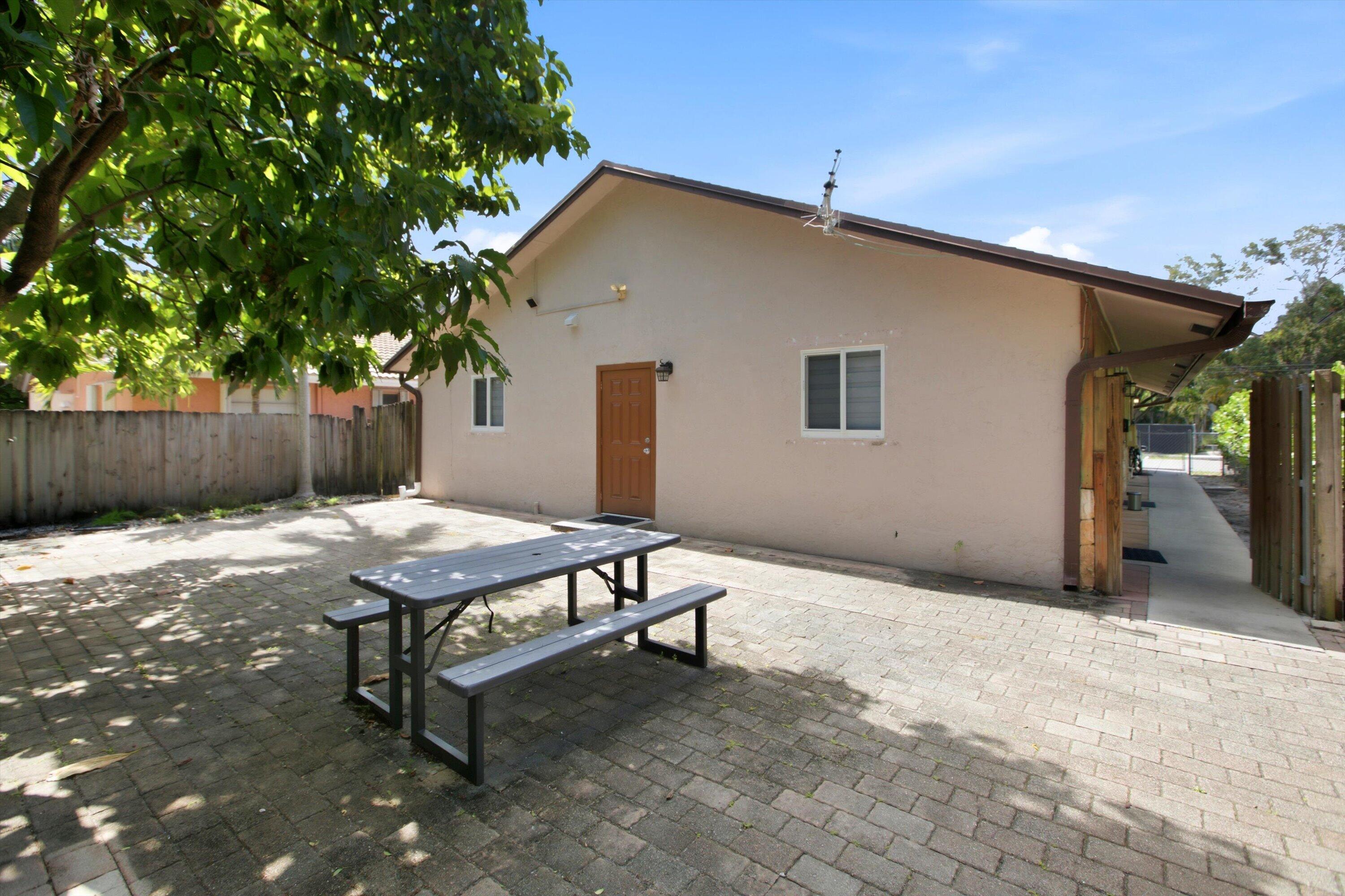 OSCEOLA PARK - Residential Lease