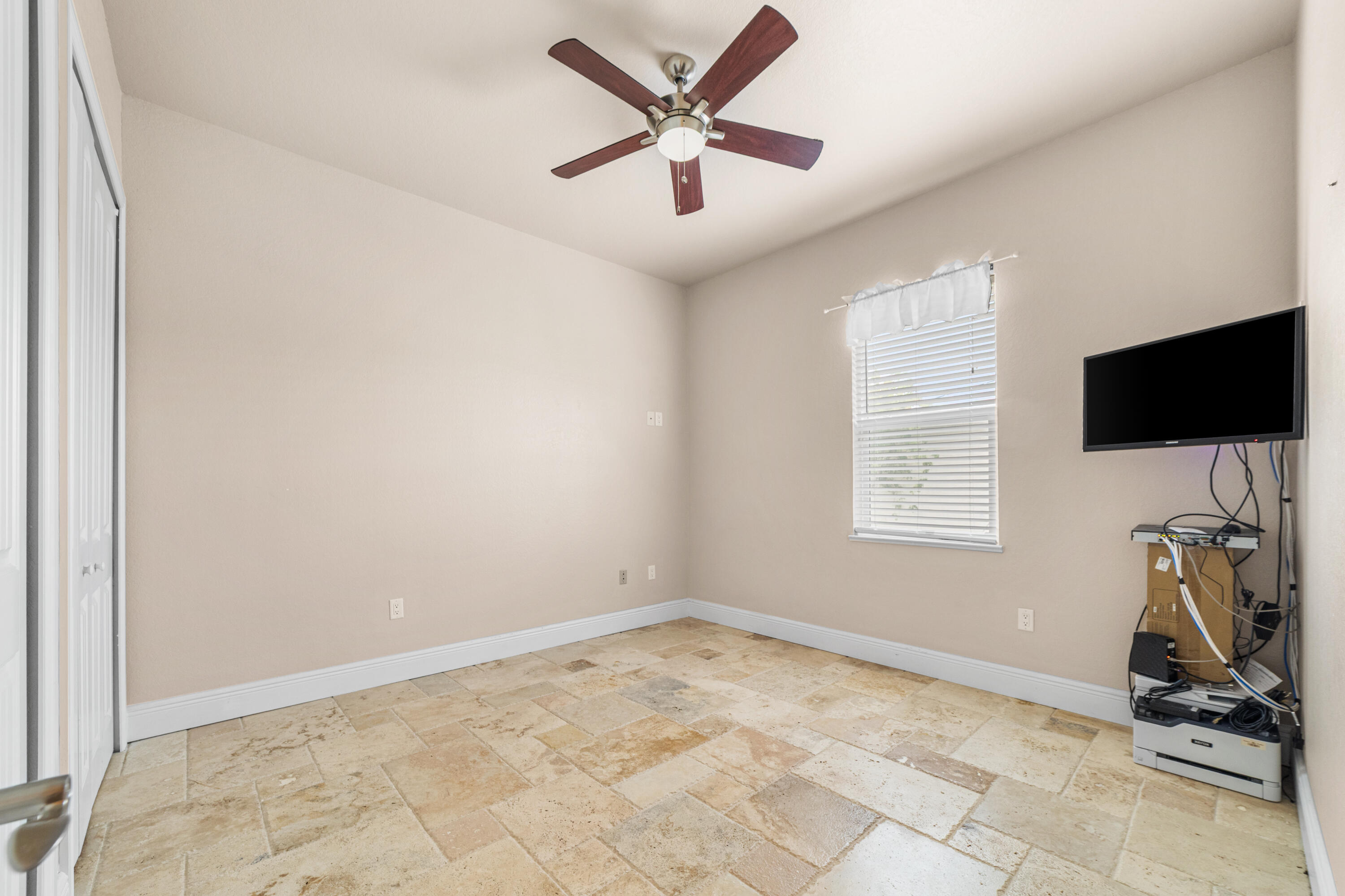 TAYLOR CREEK - Residential